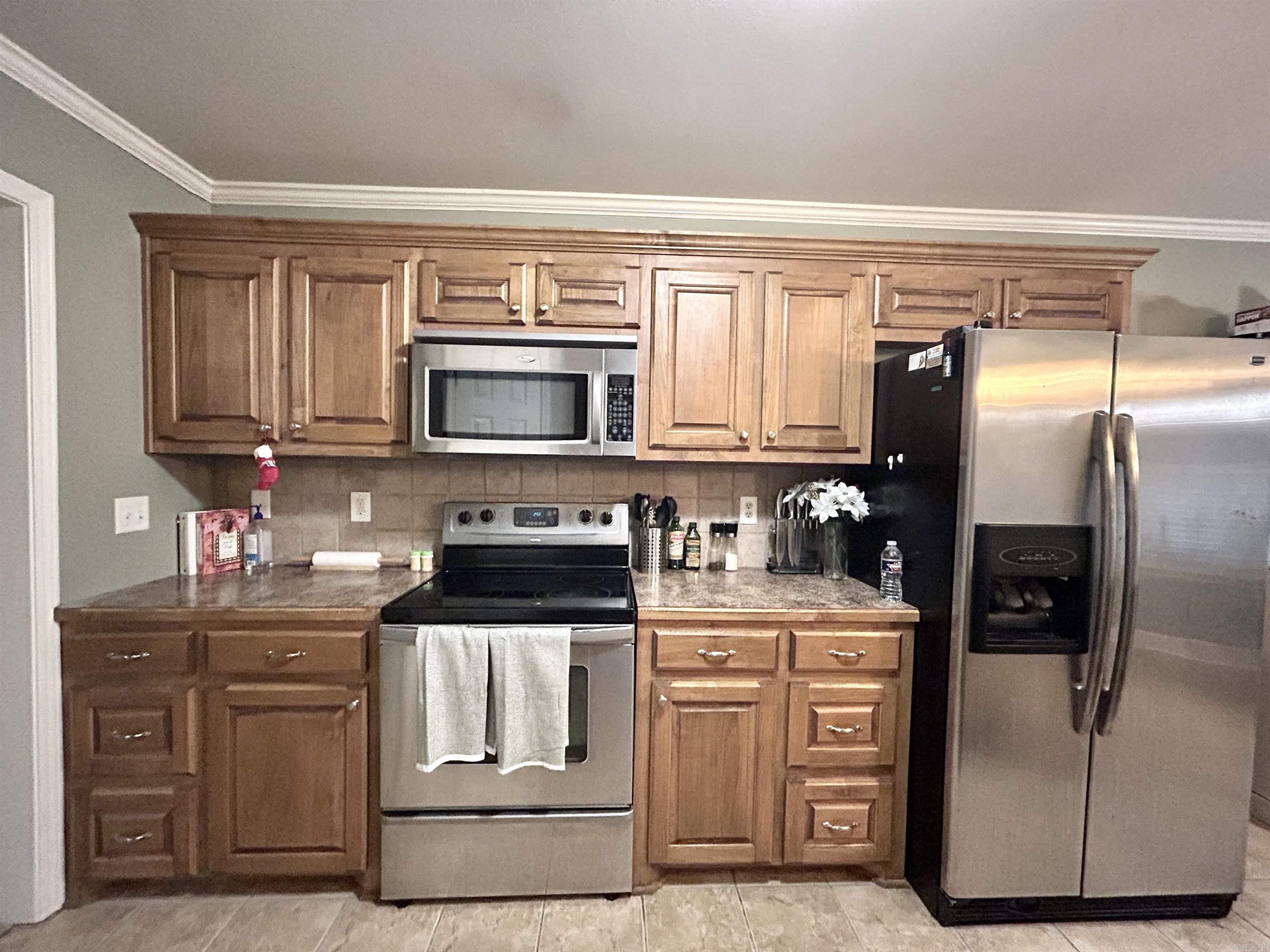 413 SHARON OAKS Benton, AR 72019