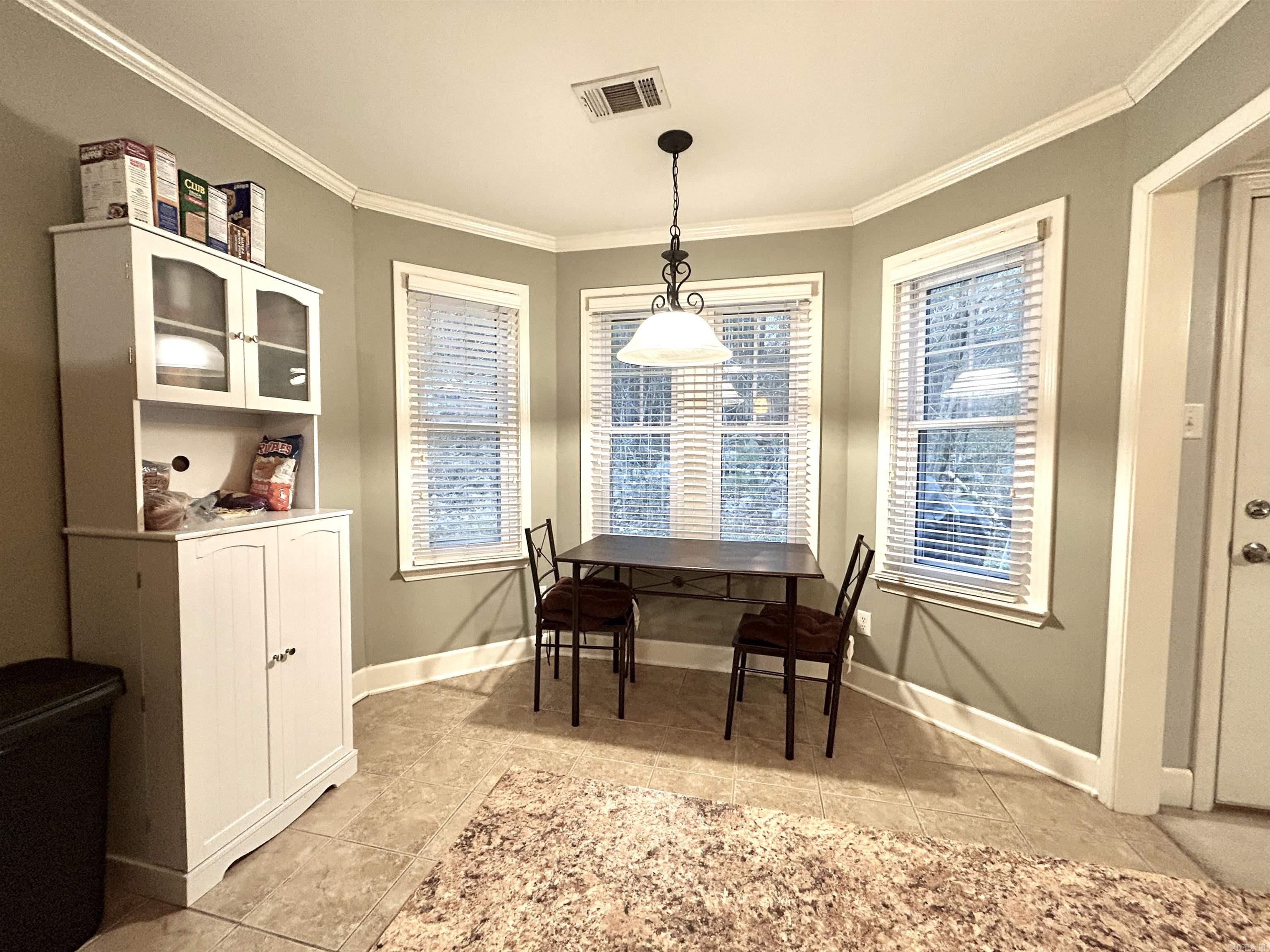 413 SHARON OAKS Benton, AR 72019