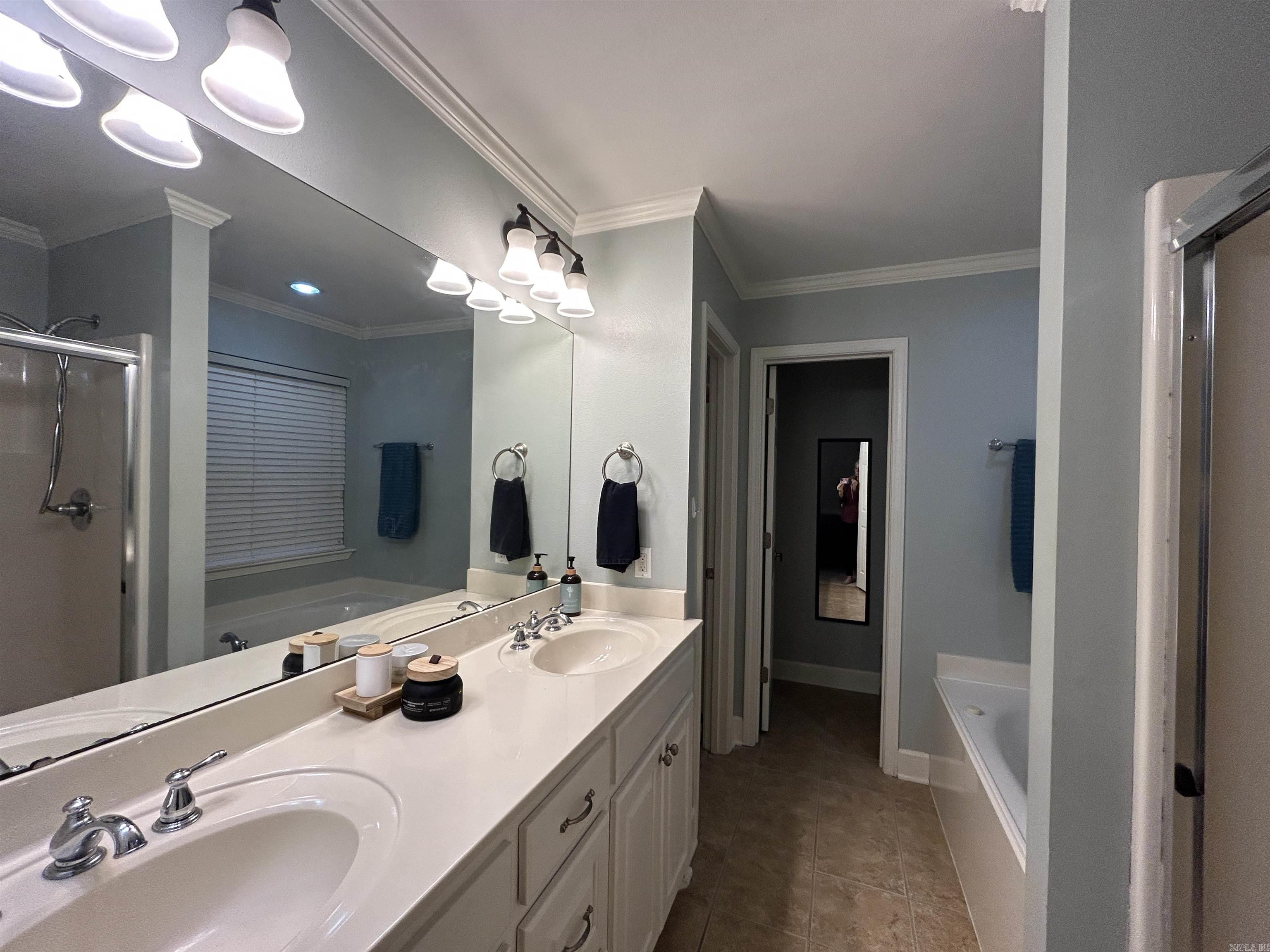 413 SHARON OAKS Benton, AR 72019