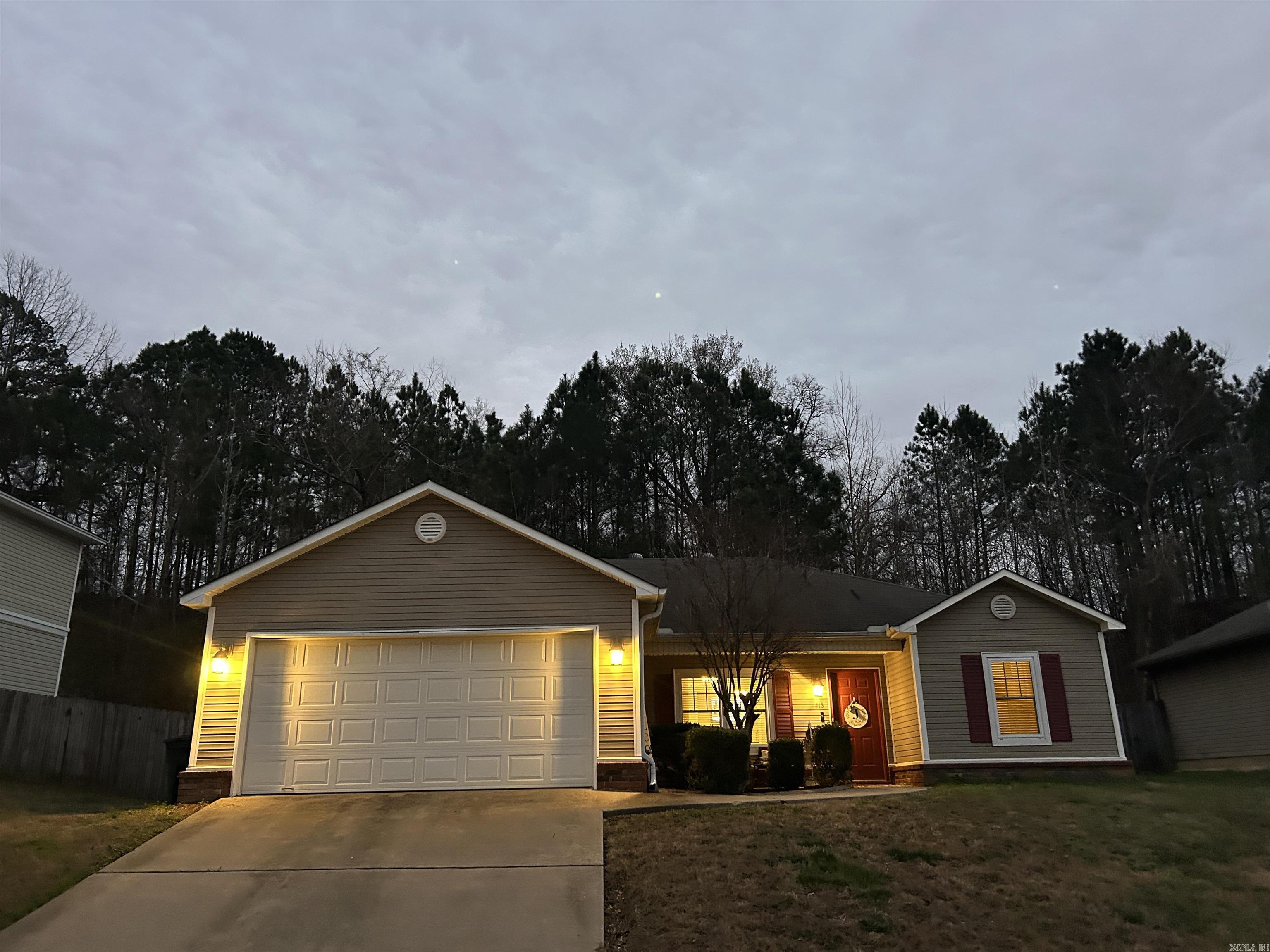 413 SHARON OAKS Benton, AR 72019