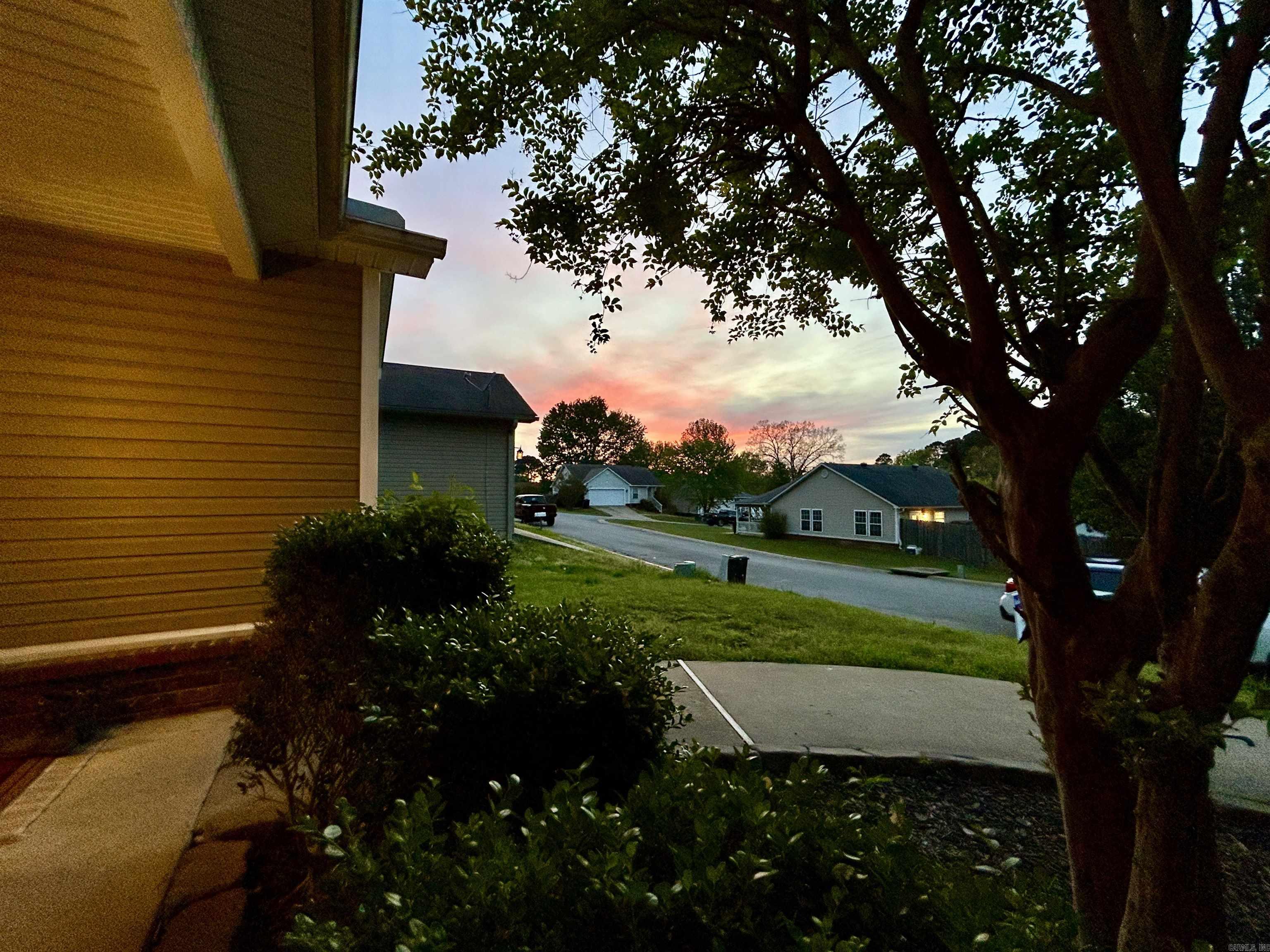 413 SHARON OAKS Benton, AR 72019