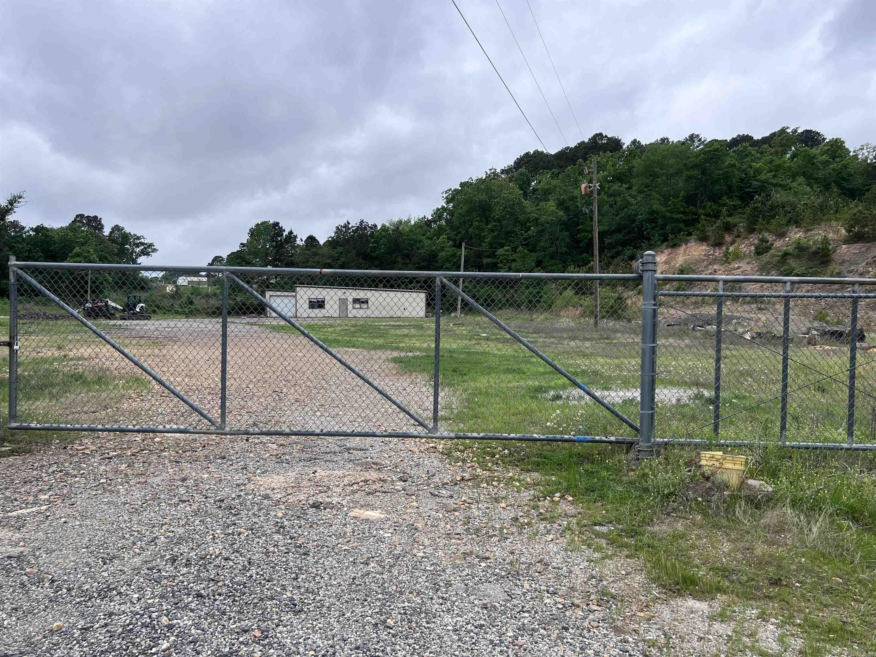 1966 Airport Rd  Hot Springs, AR