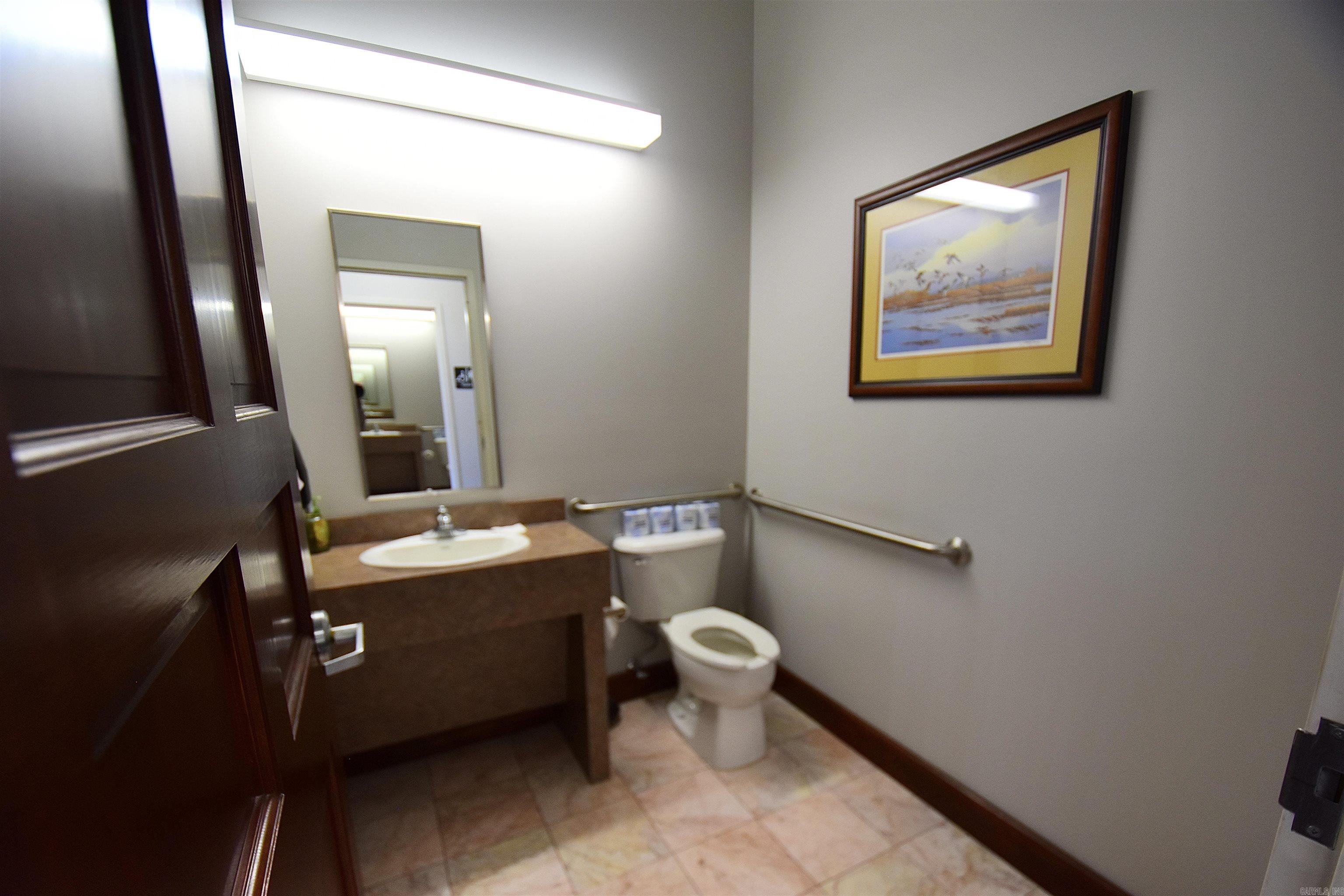 138 S Main  Malvern, AR