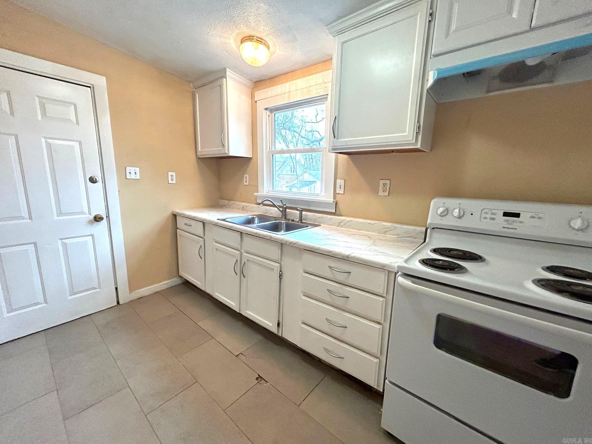 2918 W 15th  Little Rock, AR