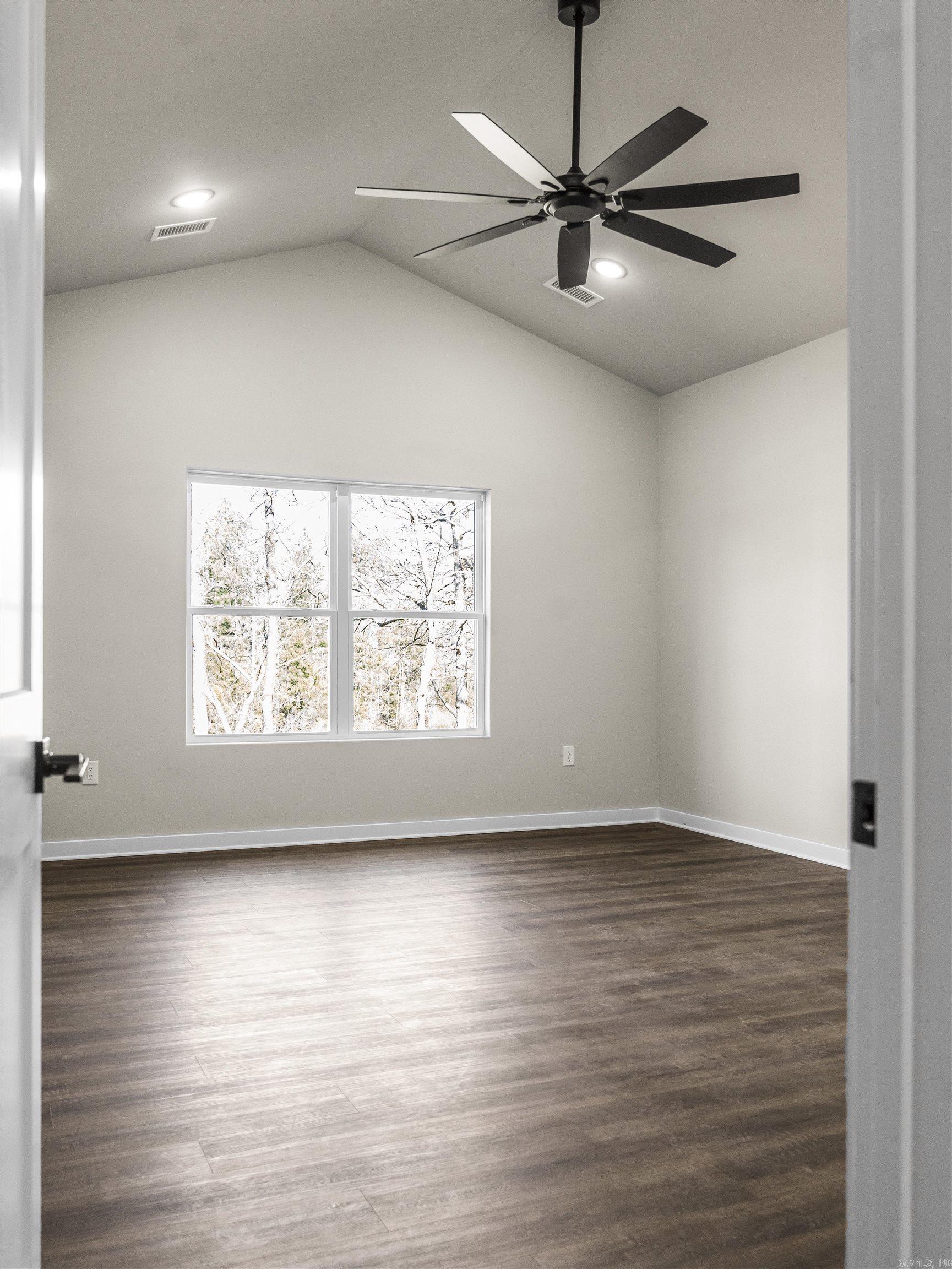 28 Darro  Hot Springs Village, AR