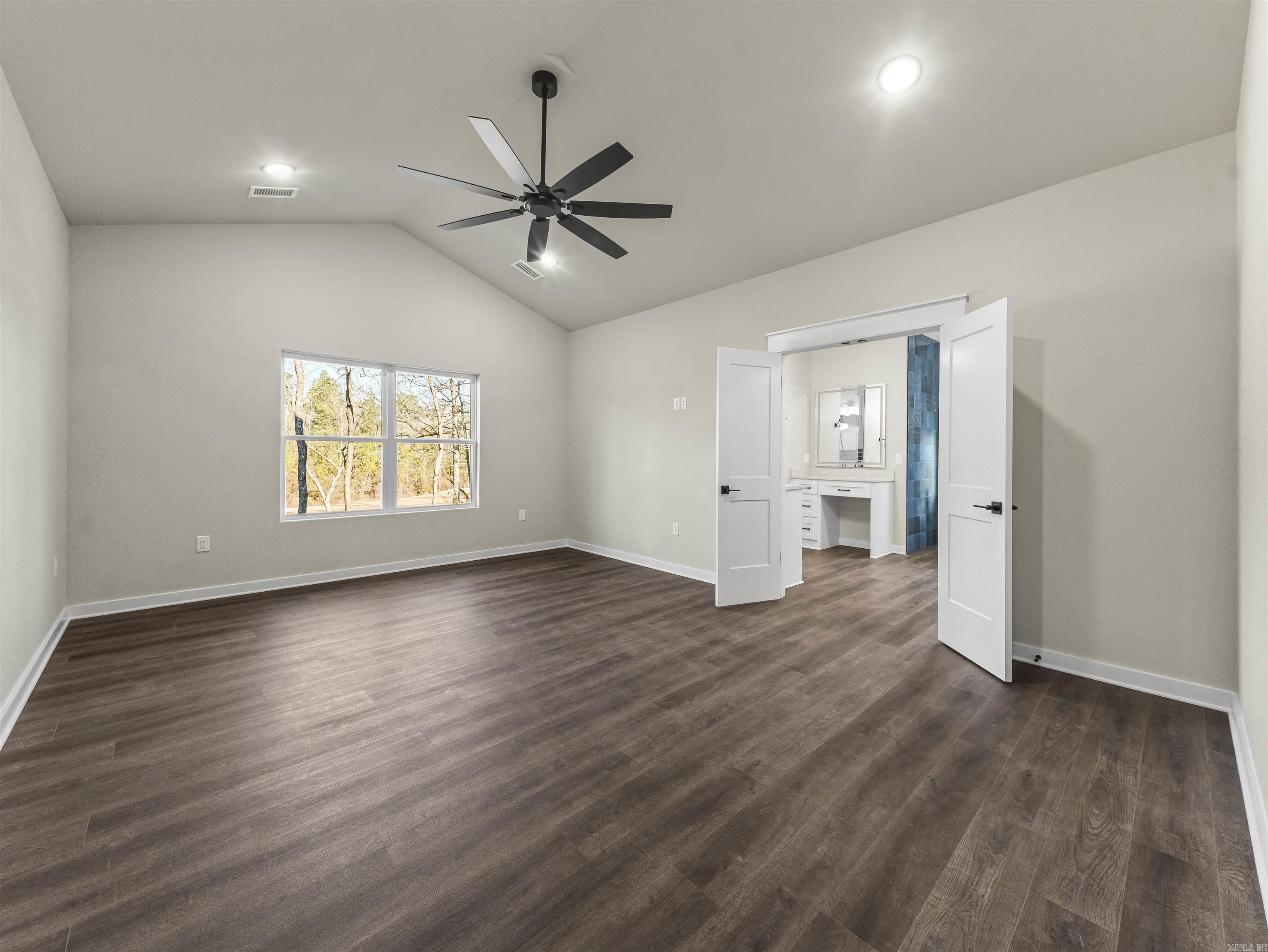 28 Darro  Hot Springs Village, AR