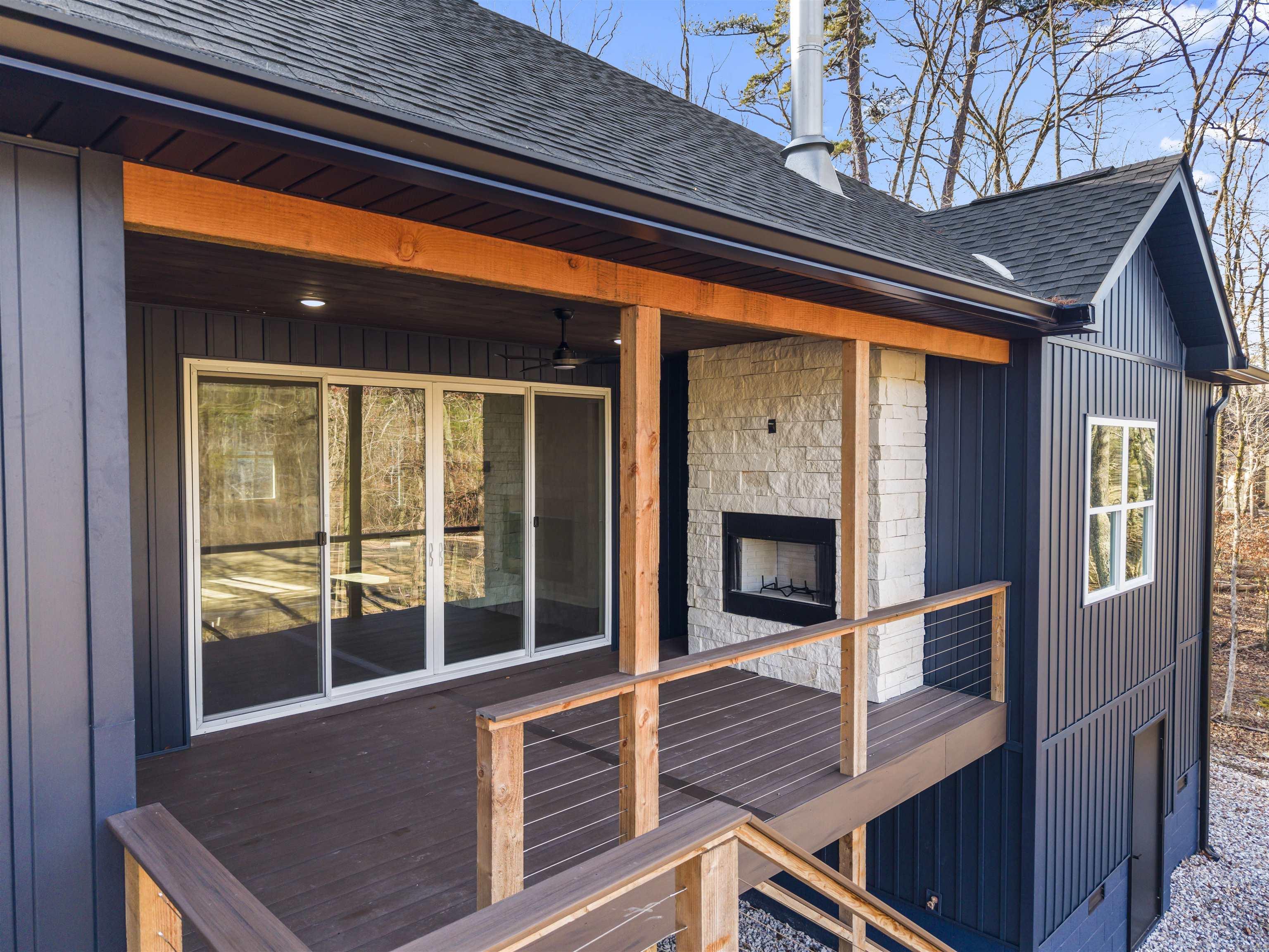 28 Darro  Hot Springs Village, AR