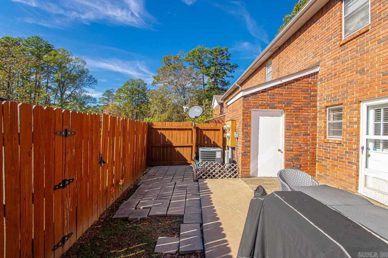 200 Pine Forest 3-B  Maumelle, AR