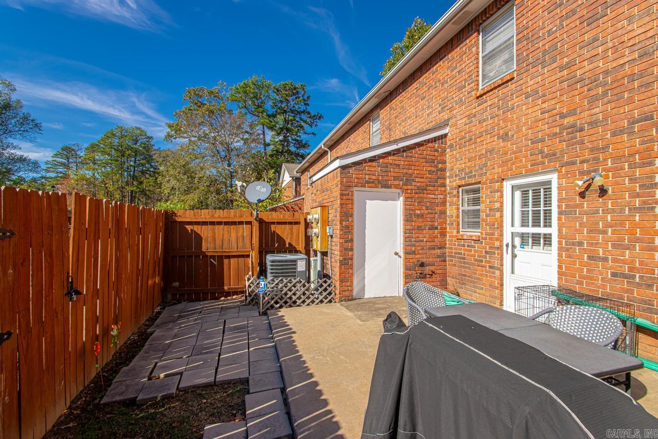 200 Pine Forest 3-B  Maumelle, AR