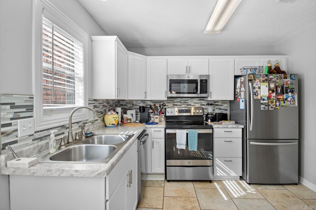 200 Pine Forest 3-B  Maumelle, AR