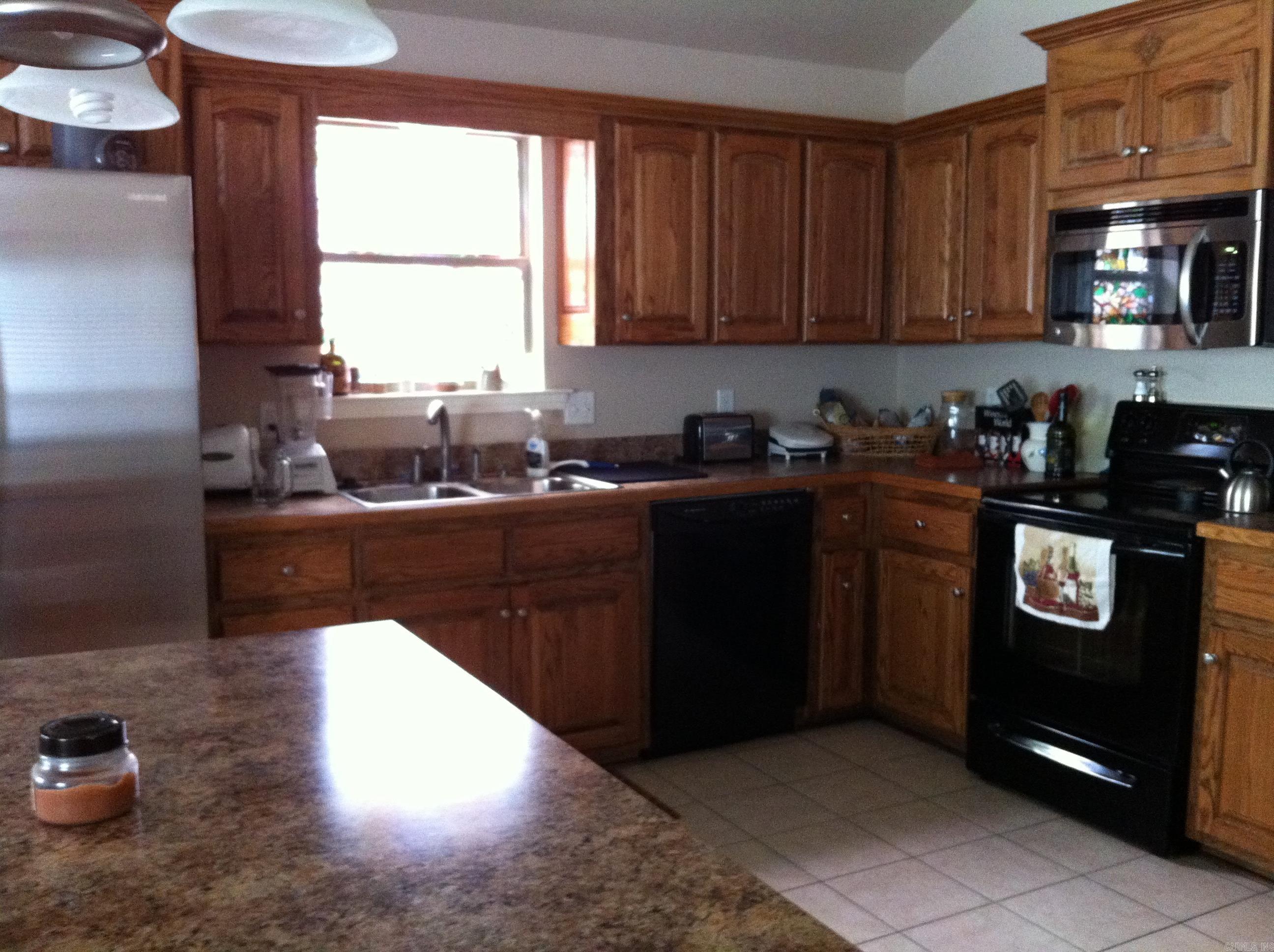 1906 Leander  Little Rock, AR