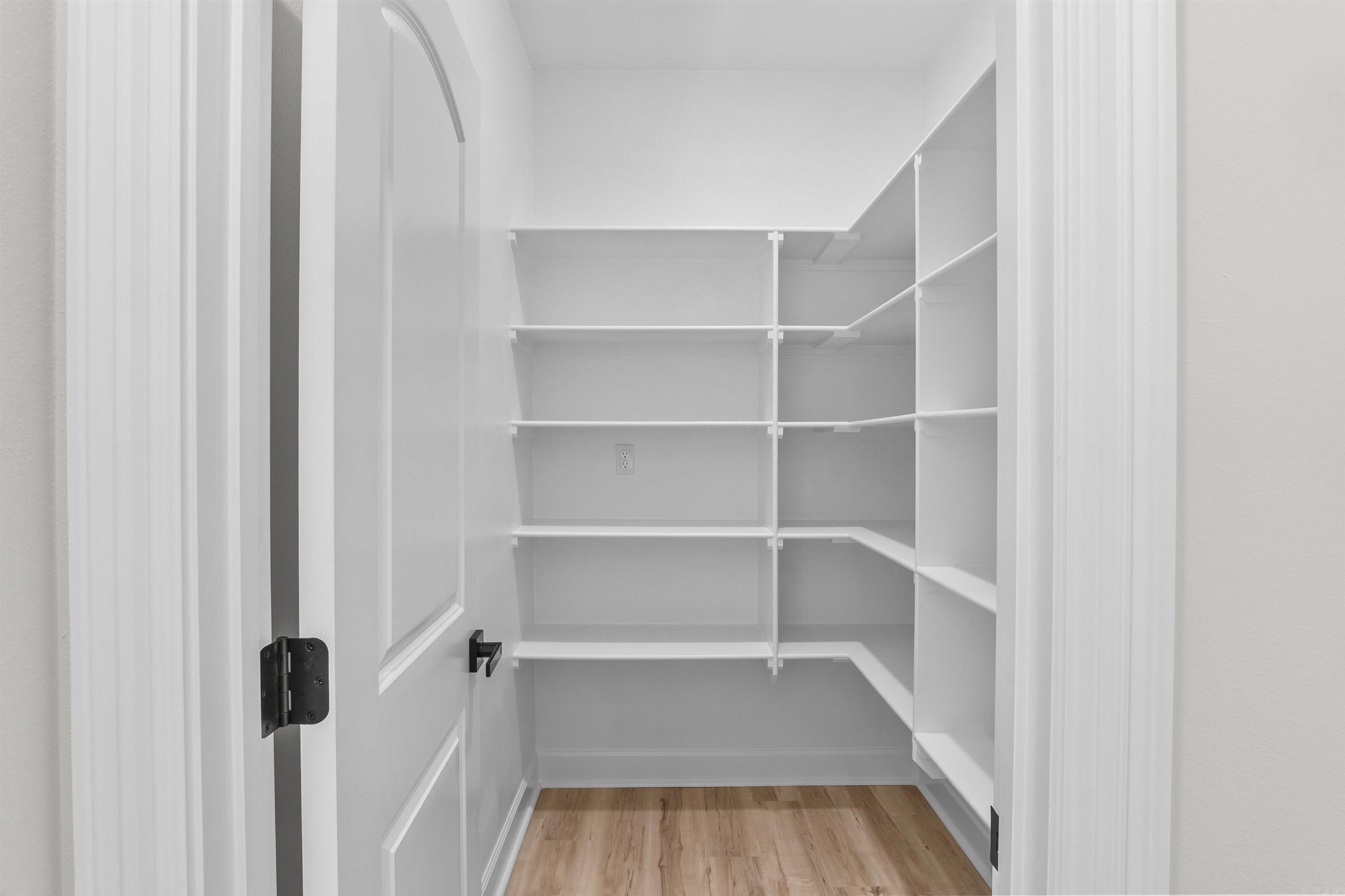 524 Madeleine  Austin, AR