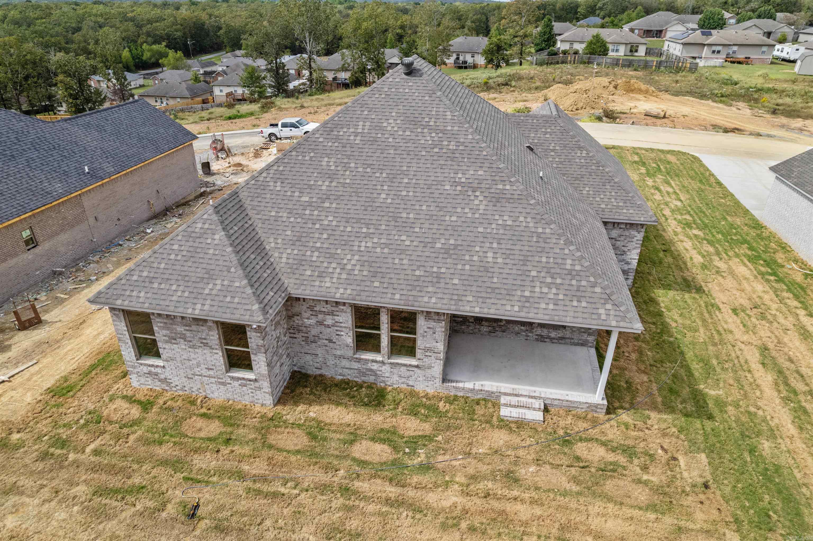 524 Madeleine  Austin, AR