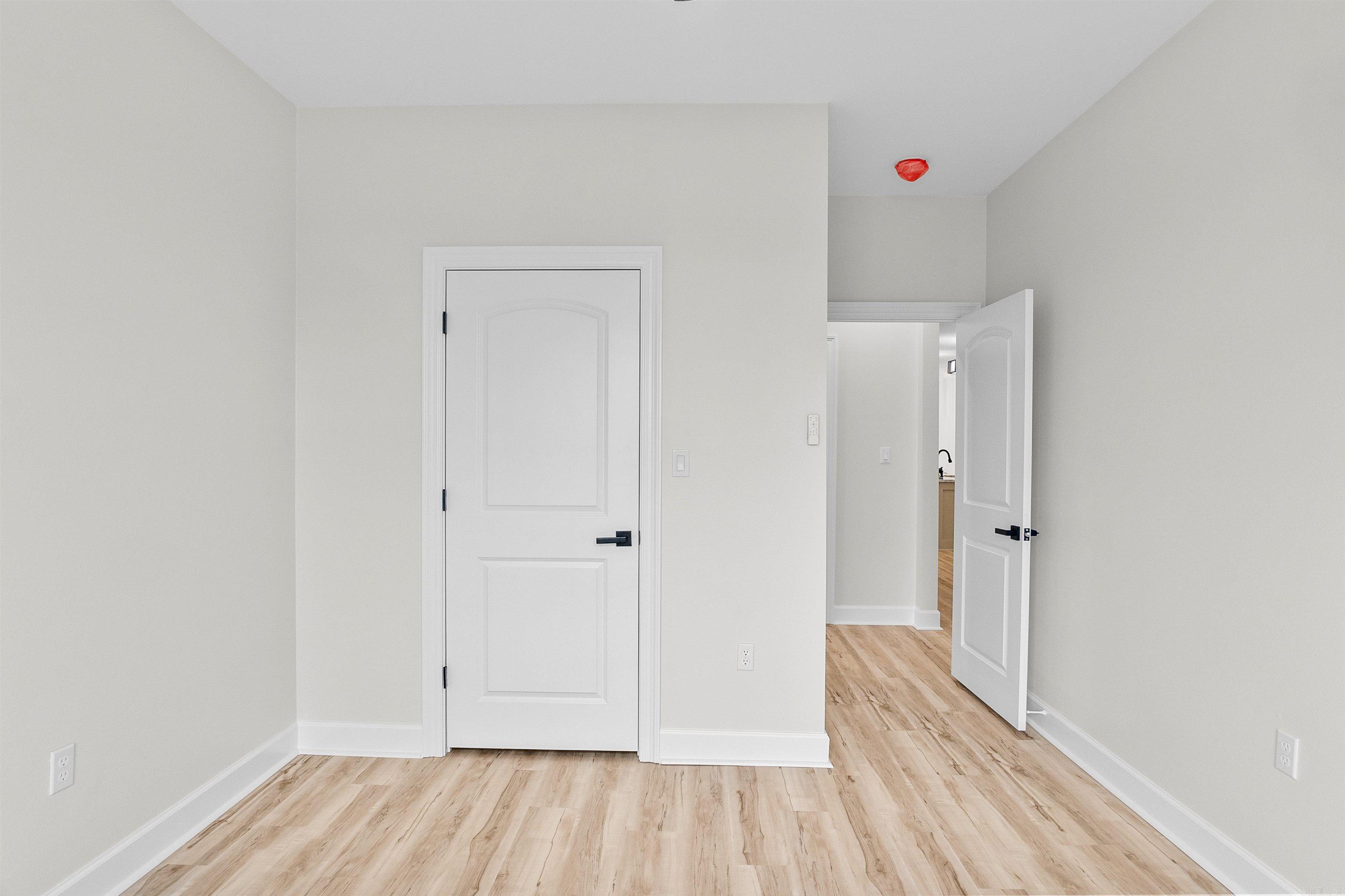 524 Madeleine  Austin, AR