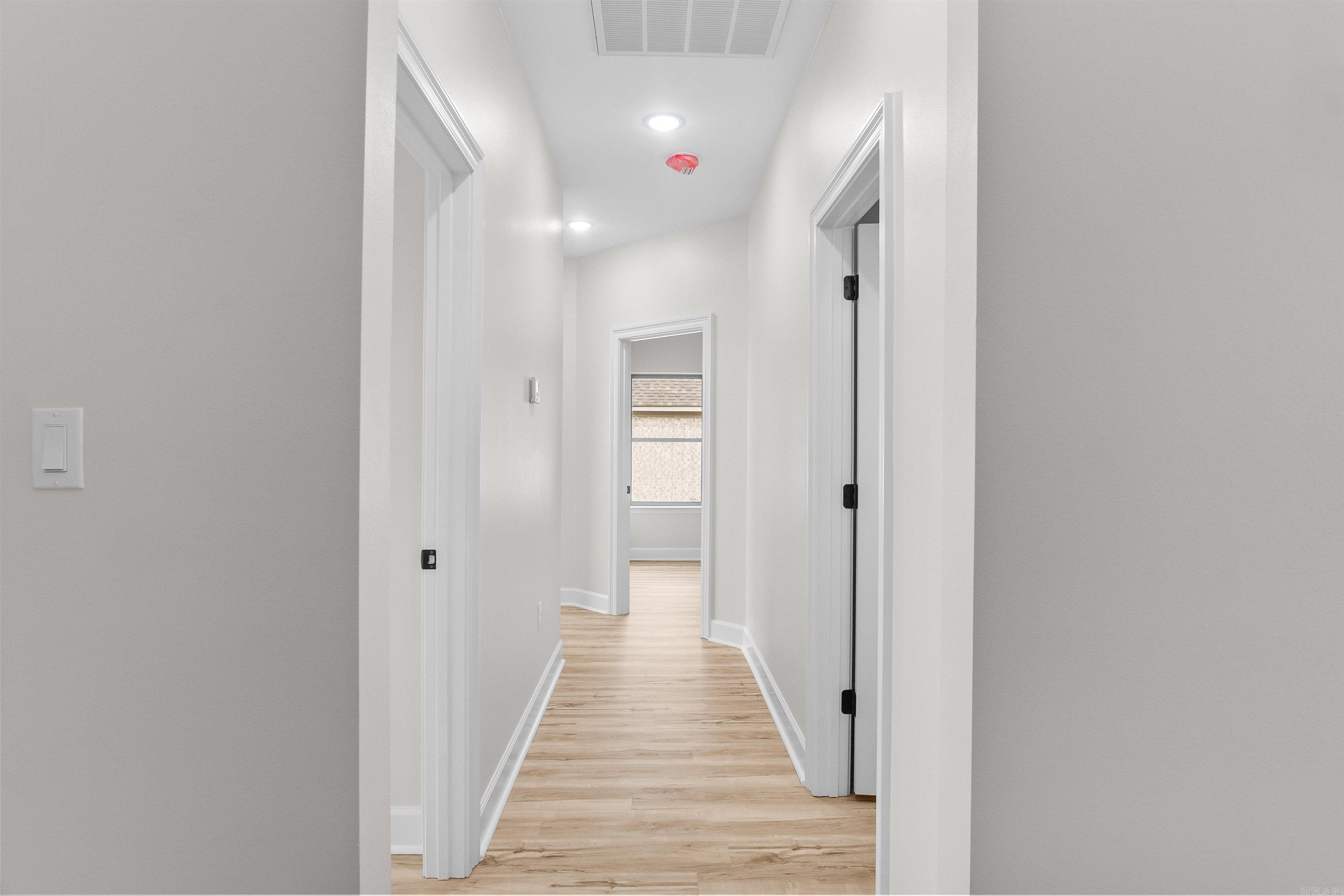 524 Madeleine  Austin, AR