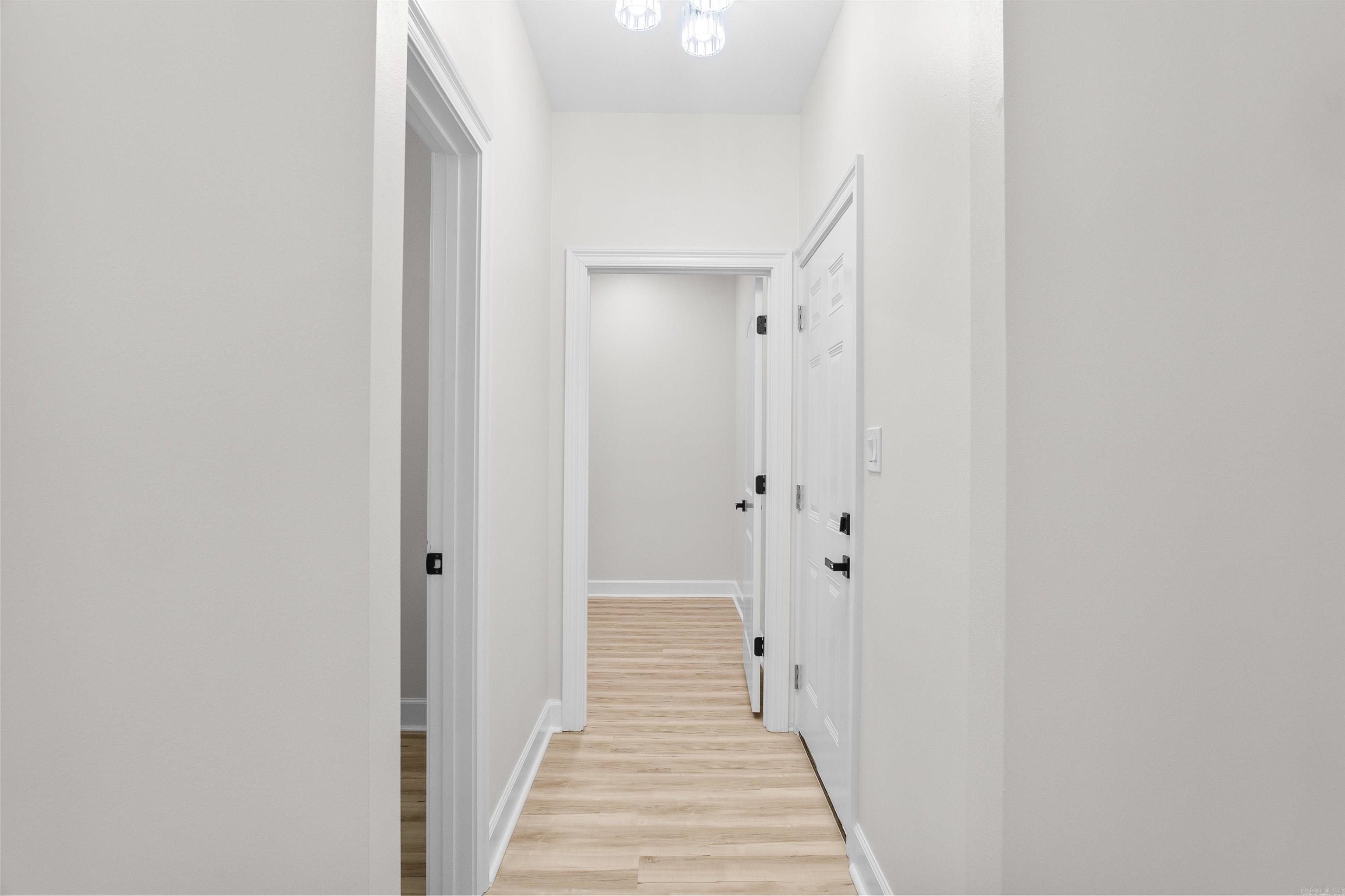 524 Madeleine  Austin, AR