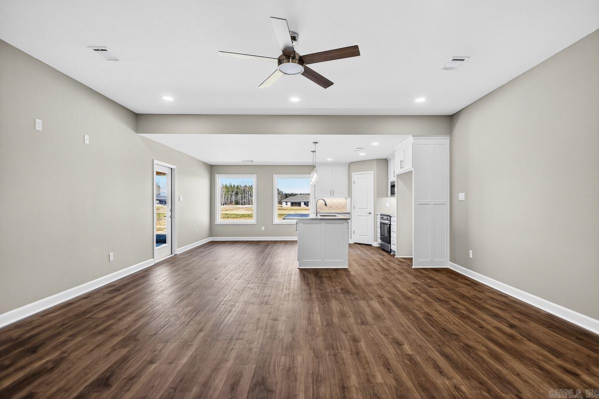 1117 Duke Drive Bauxite, AR 72011