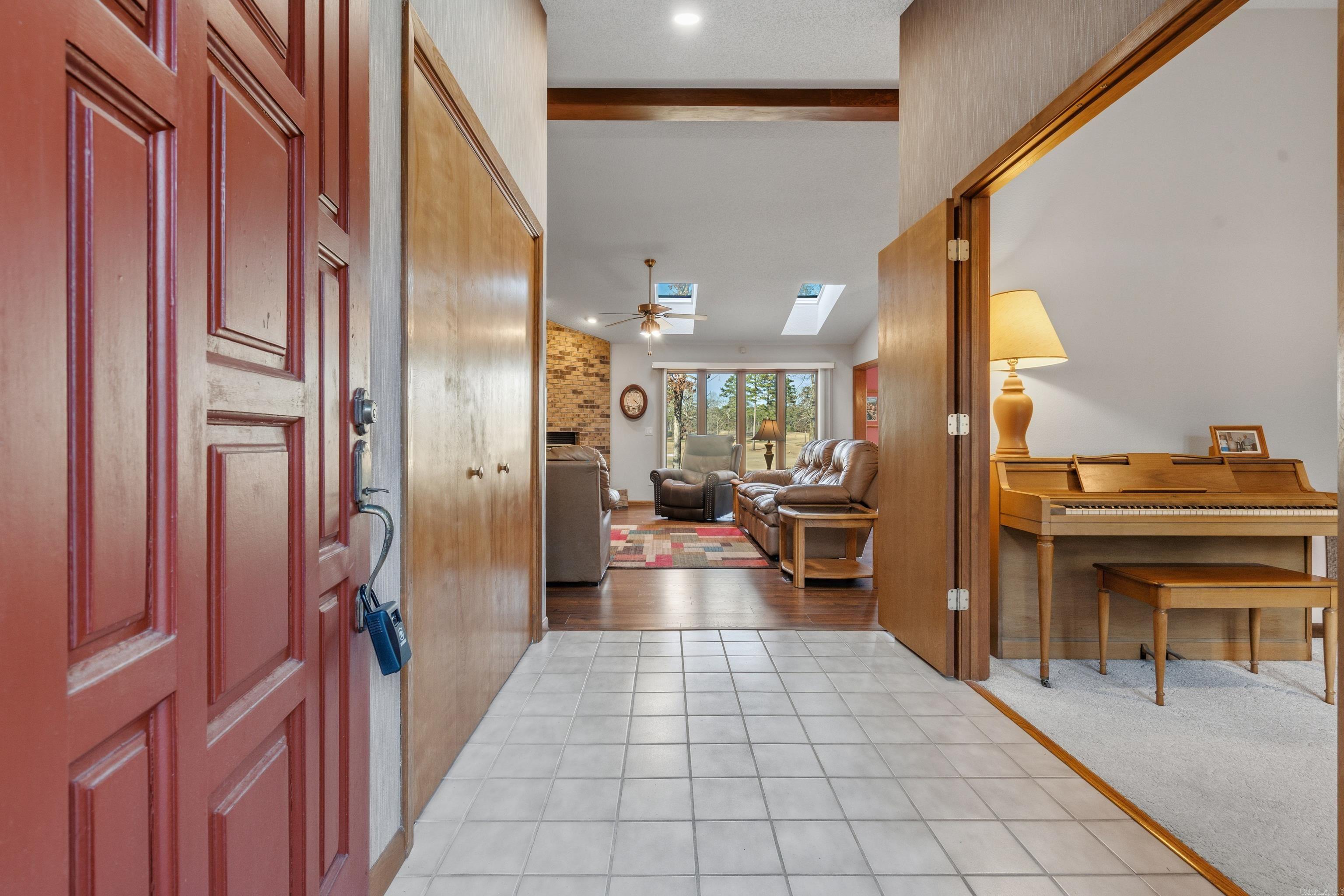 18 Lindura  Hot Springs Village, AR