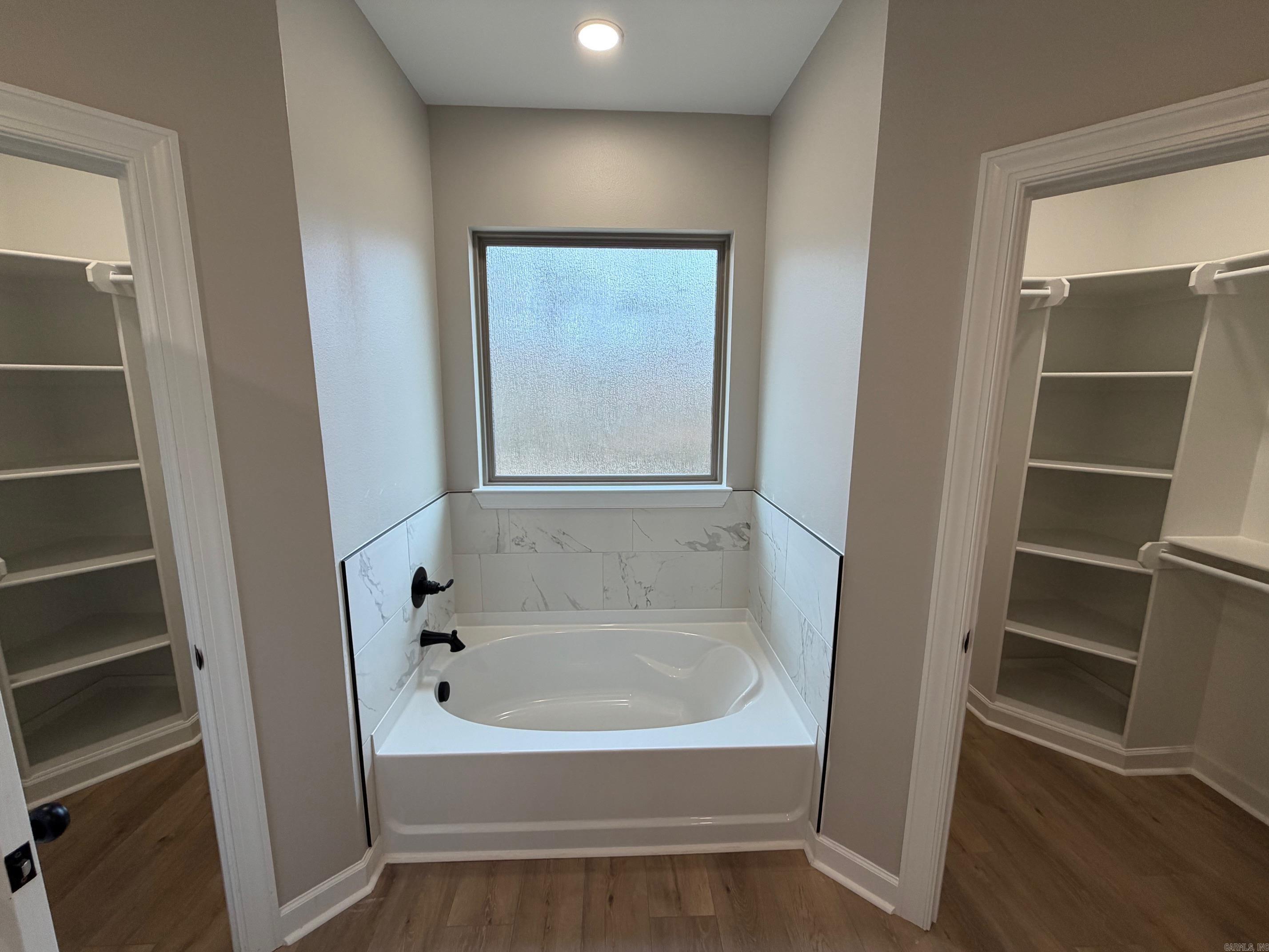 1917 Hidden Creek  Sherwood, AR