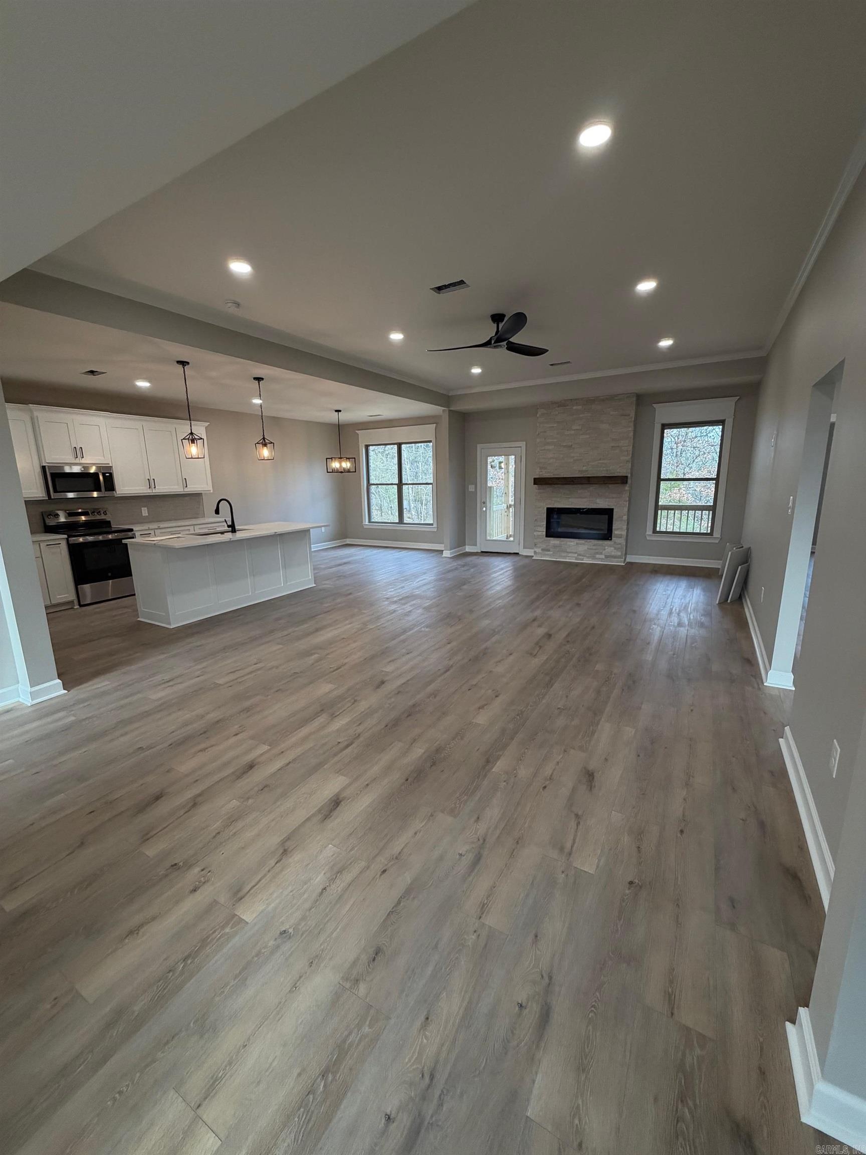 1917 Hidden Creek  Sherwood, AR