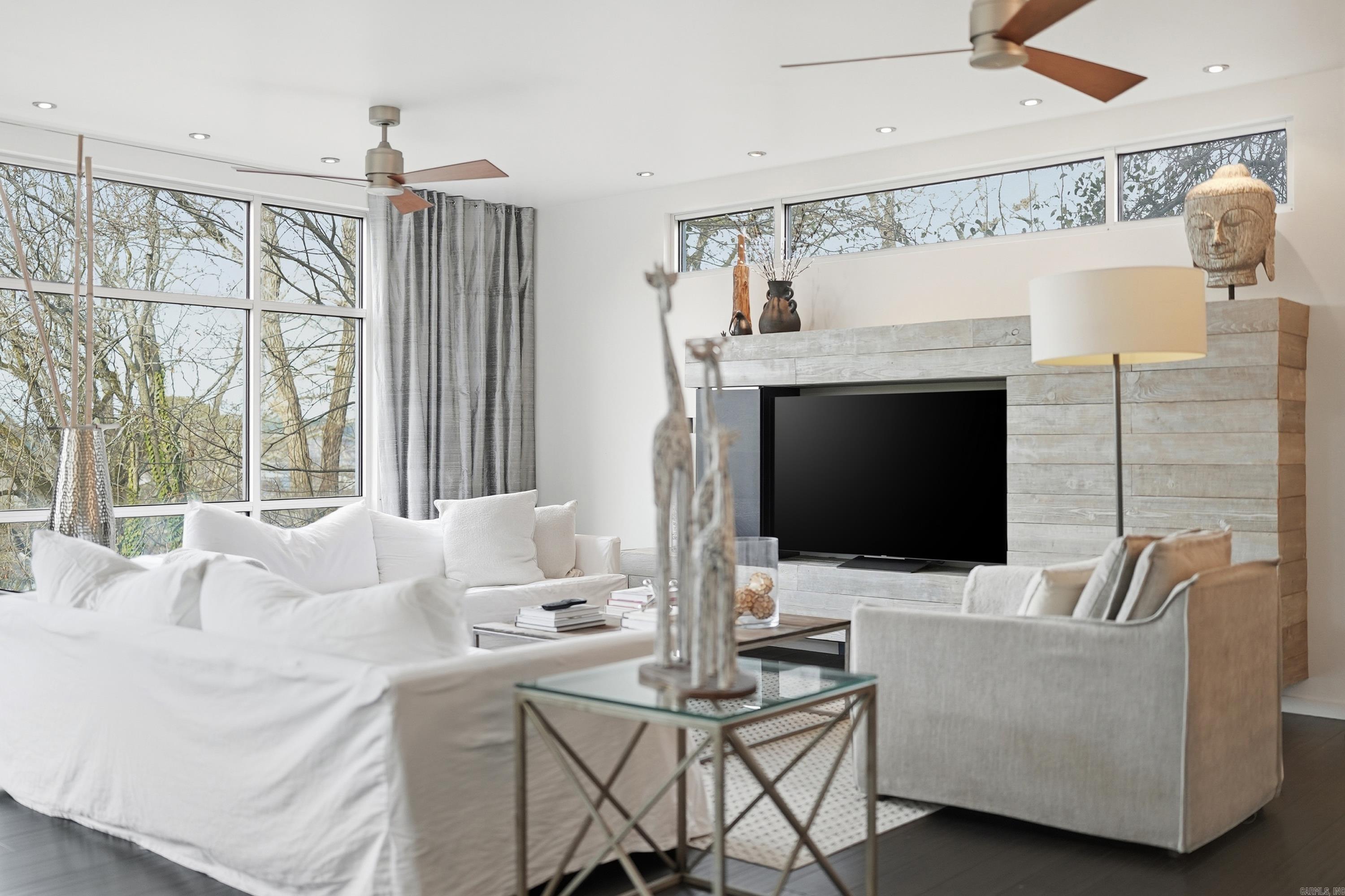 3701 Oakwood  Little Rock, AR