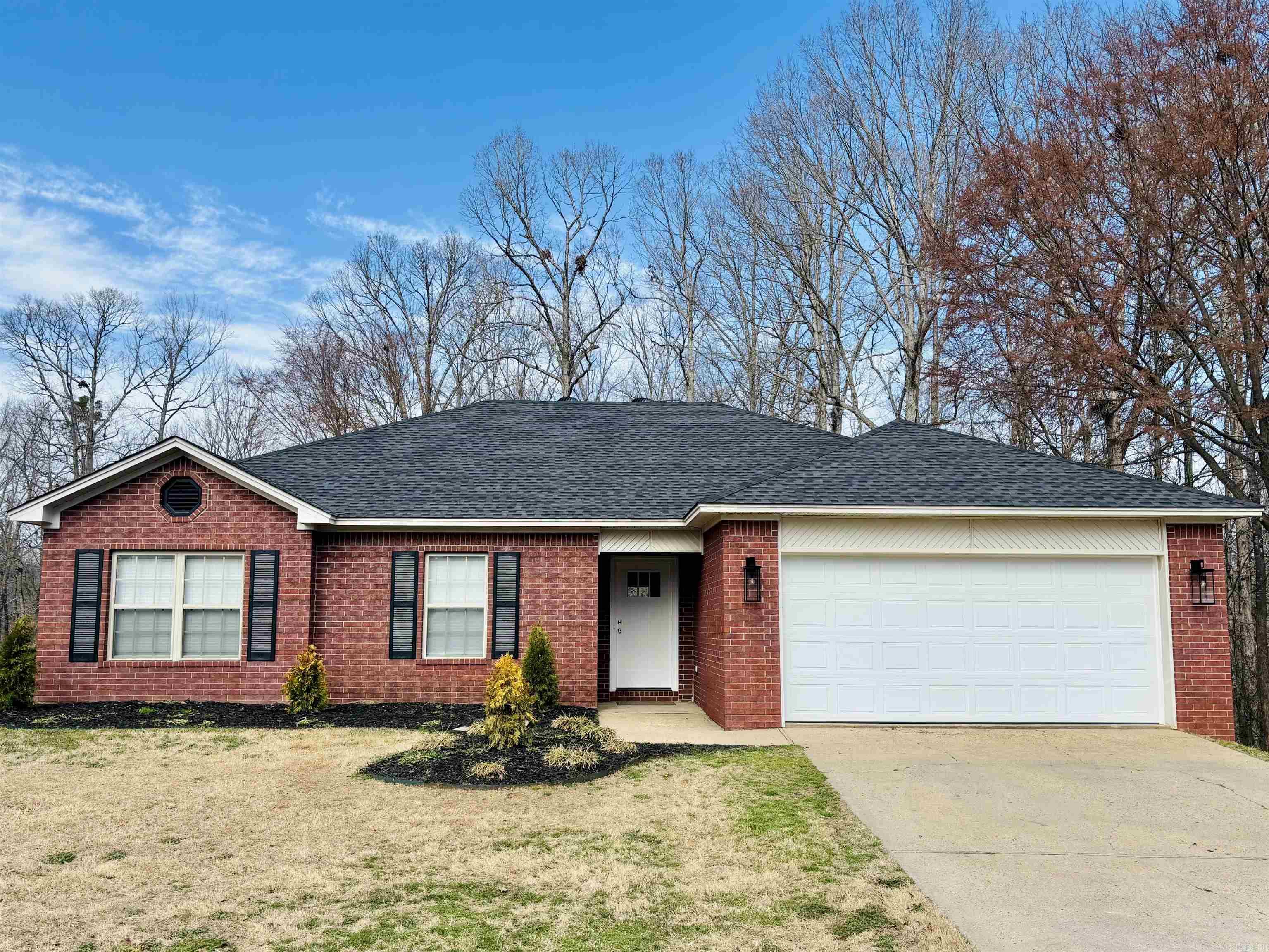 1004  Norwich  Benton, AR