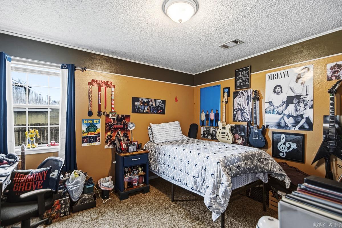 306 Meadow Creek  Benton, AR