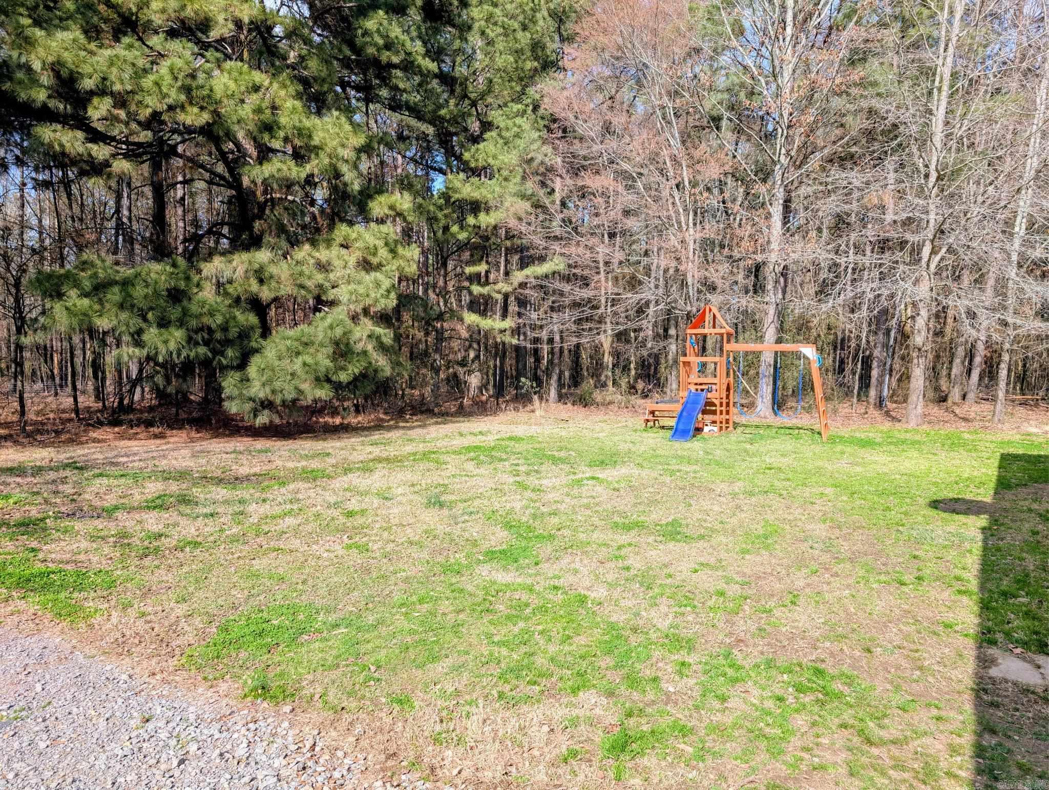 2460 Armstead  Star City, AR