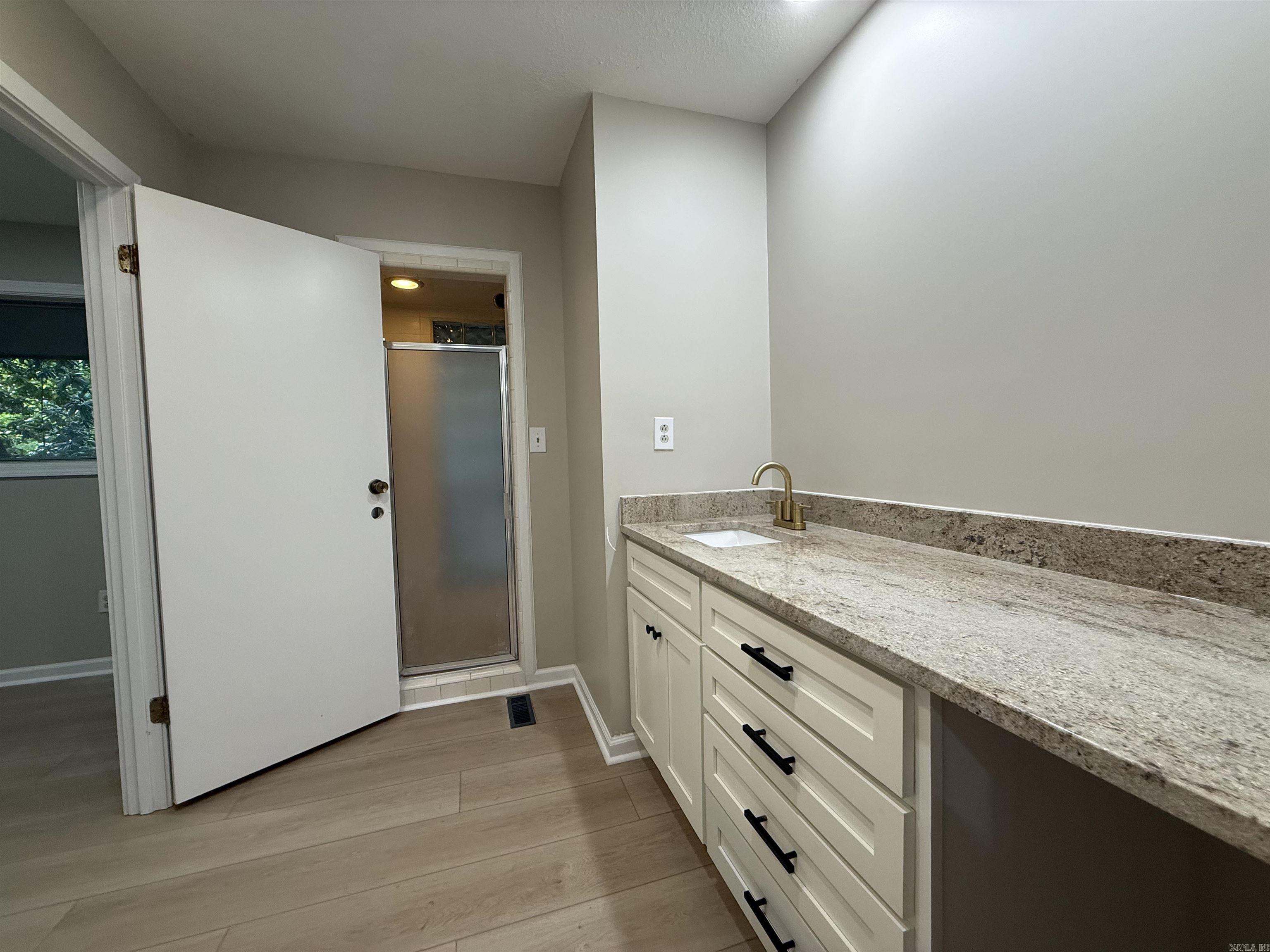 320 Mccollum Drive Forrest City, AR 72335