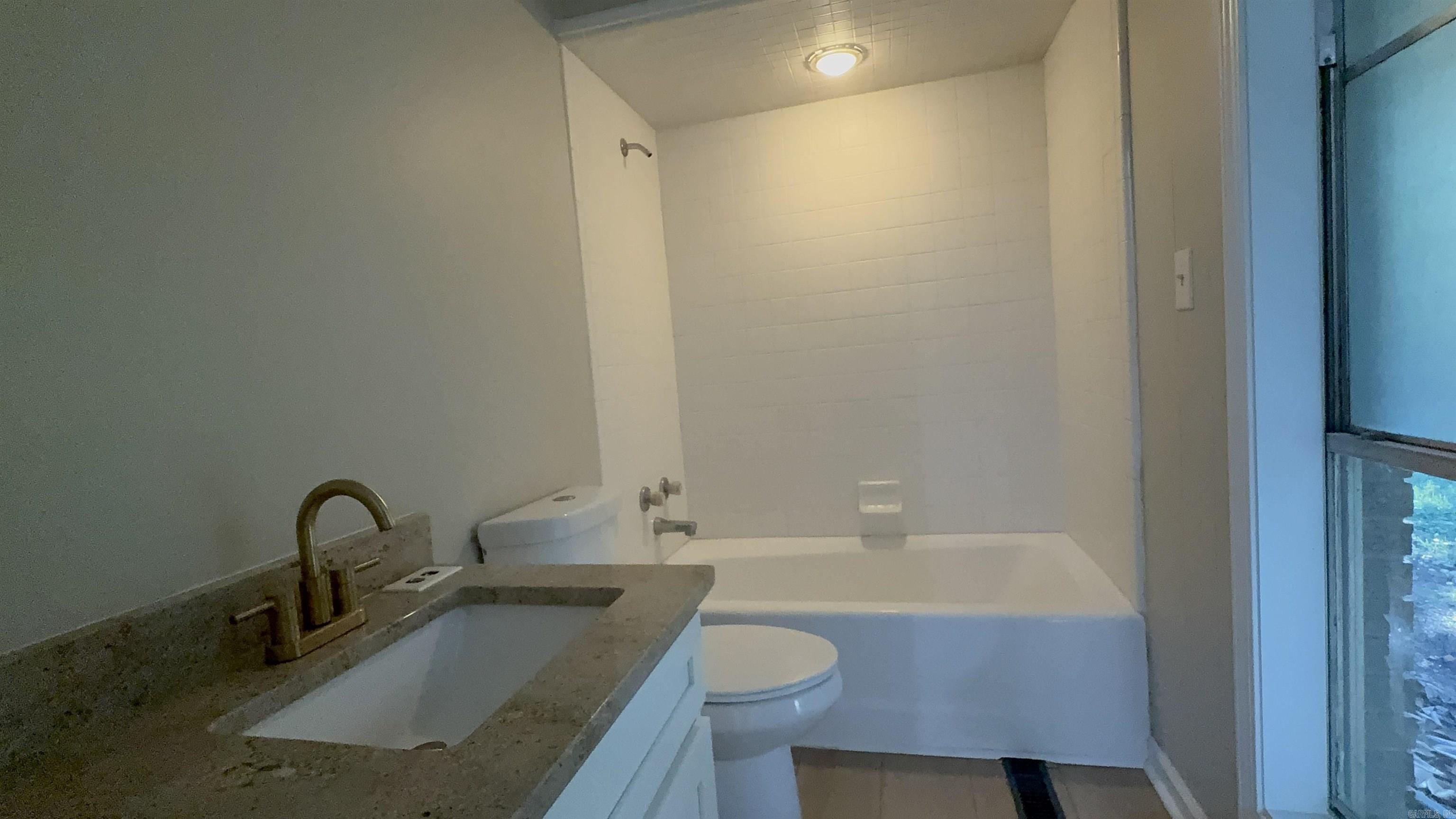 320 Mccollum Drive Forrest City, AR 72335