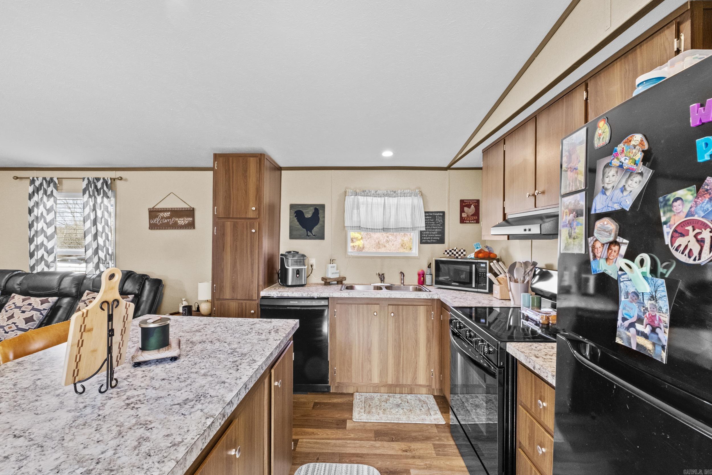 127 Wallis  Bald Knob, AR