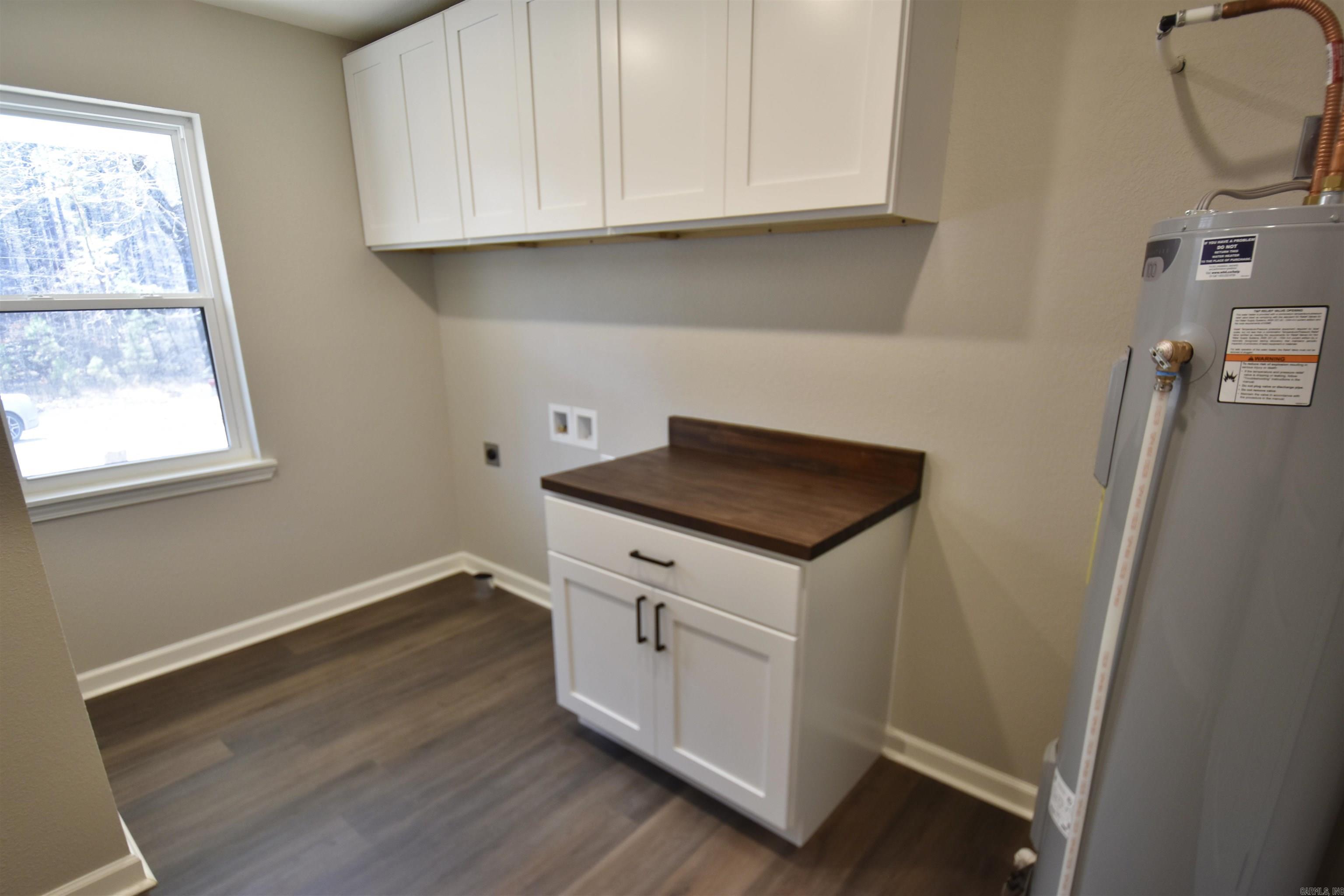 1606 FG Jones Road Malvern, AR 72104