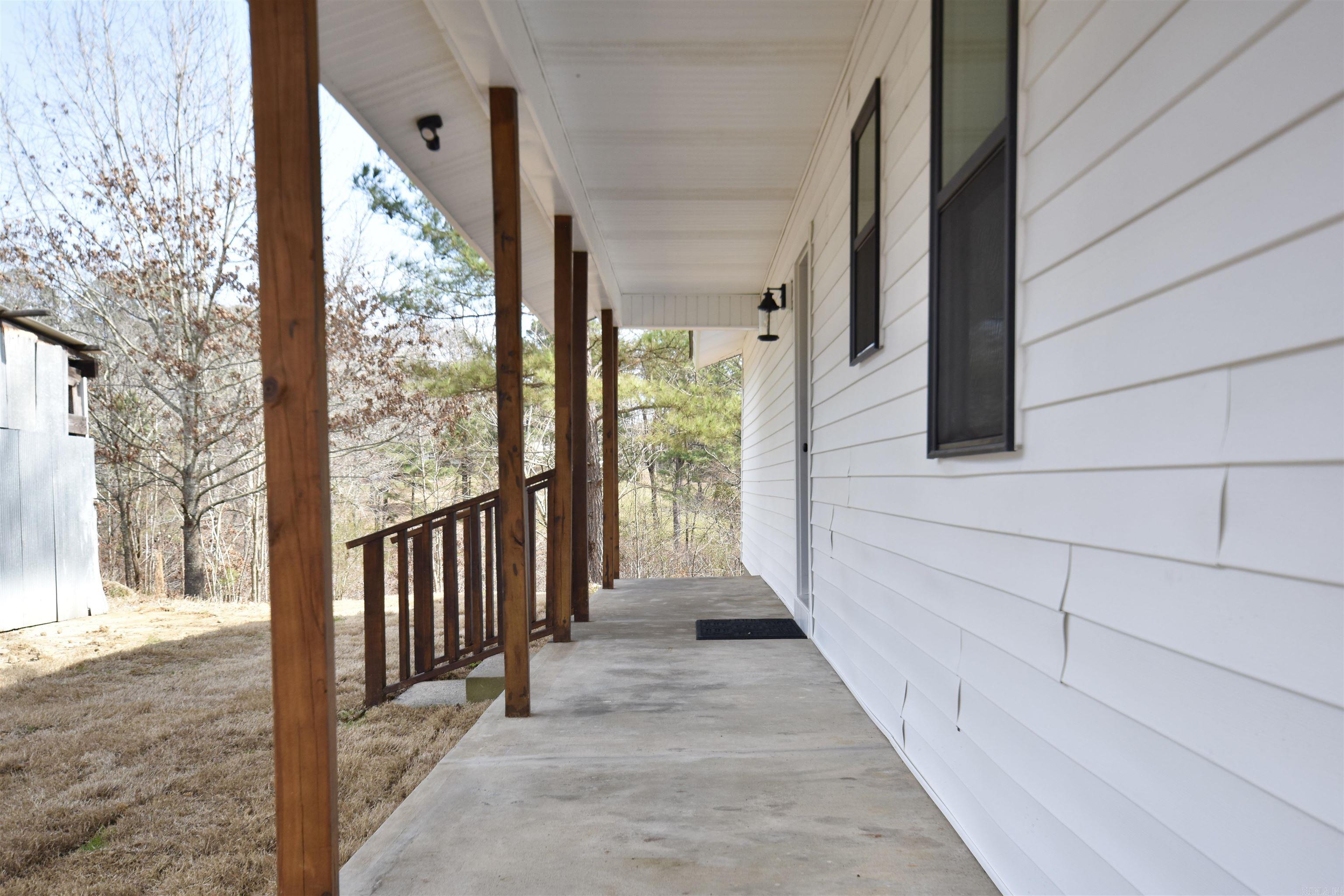 1606 FG Jones Road Malvern, AR 72104