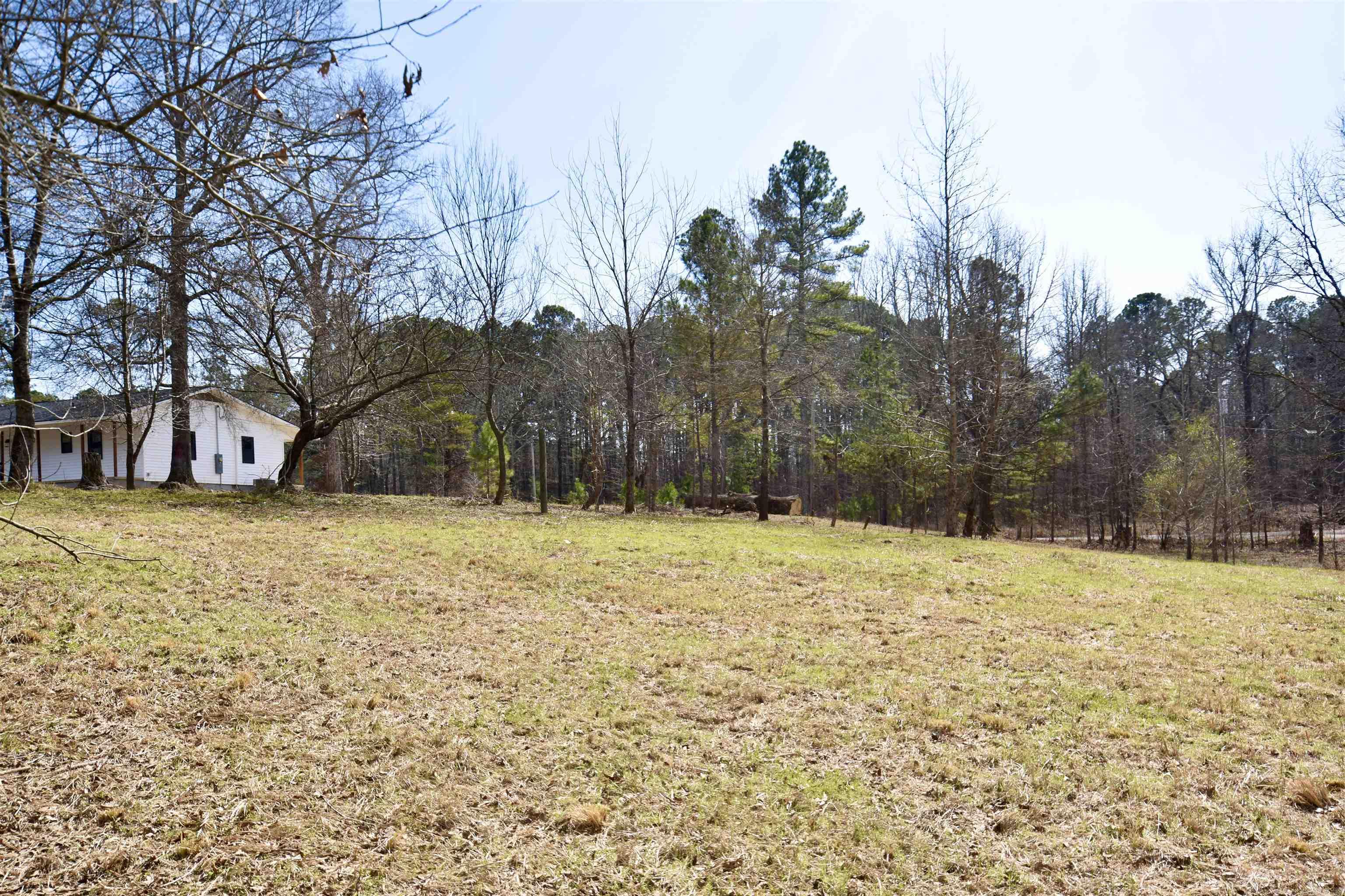 1606 FG Jones Road Malvern, AR 72104