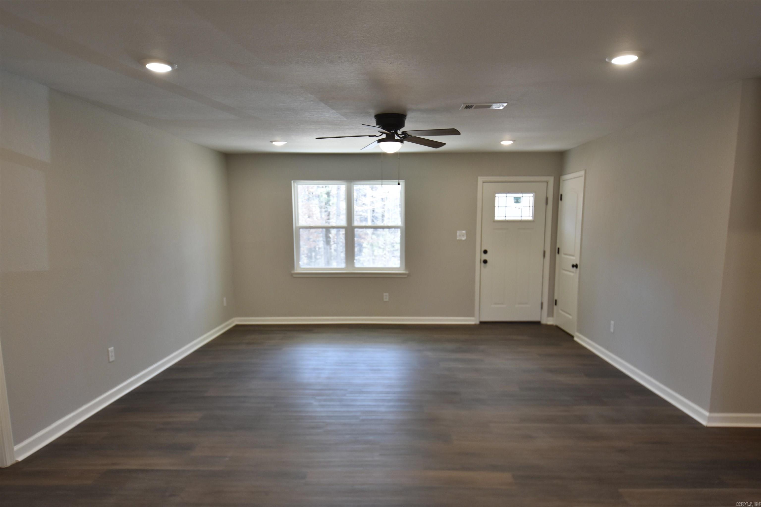 1606 FG Jones Road Malvern, AR 72104