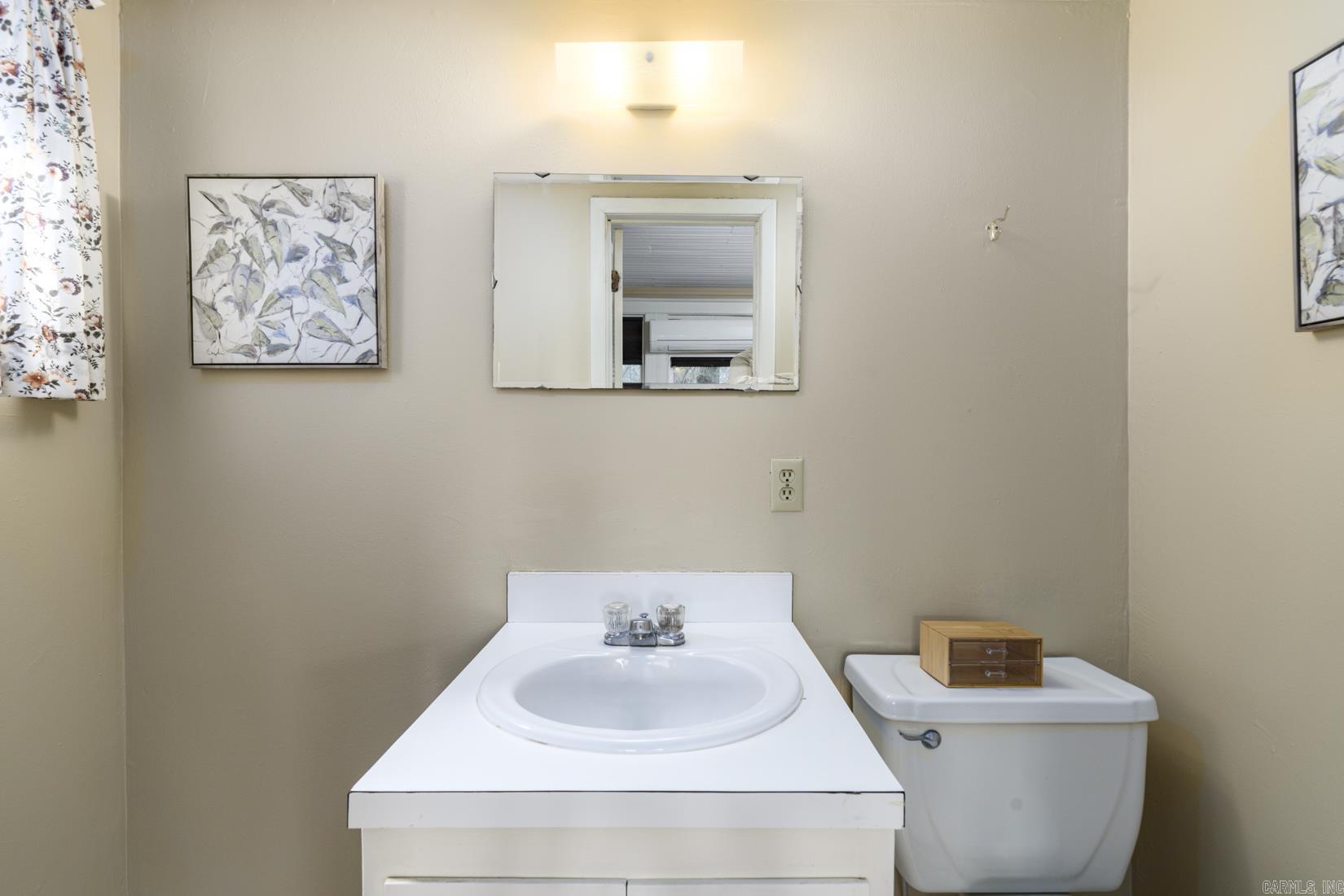 823 Midland  Little Rock, AR