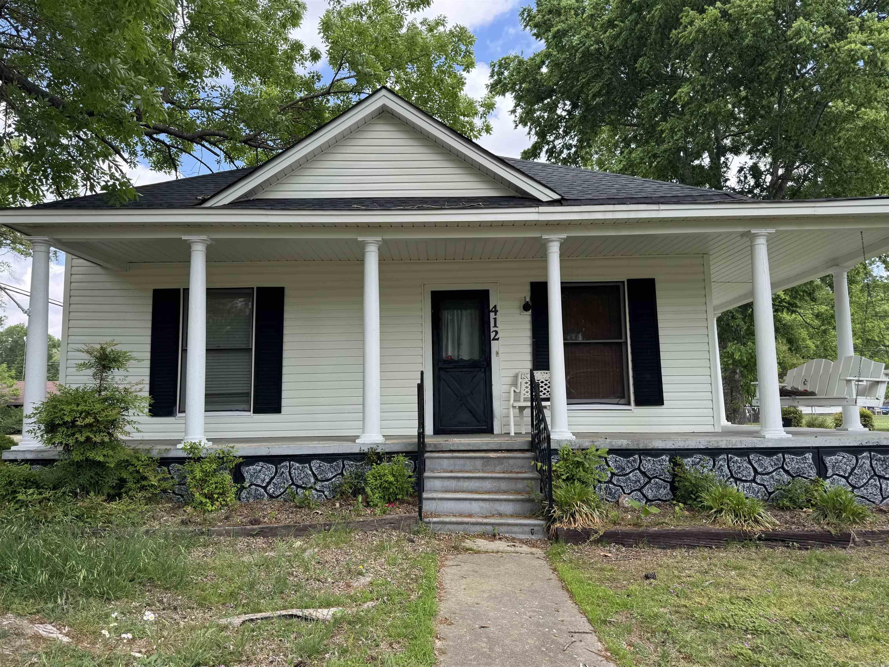 412 W Pike Street Des Arc, AR 72040