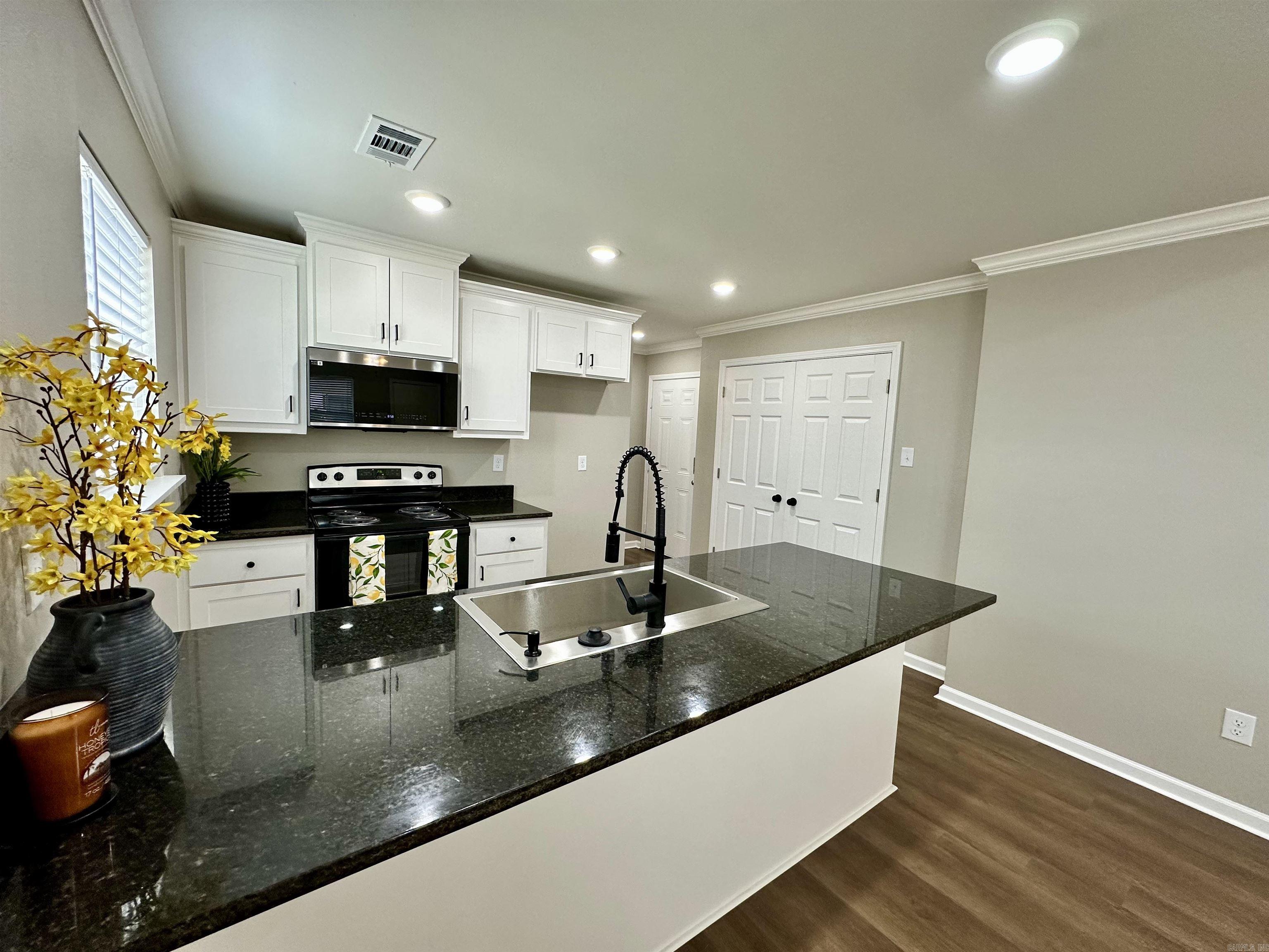 110 N Monroe  Cabot, AR