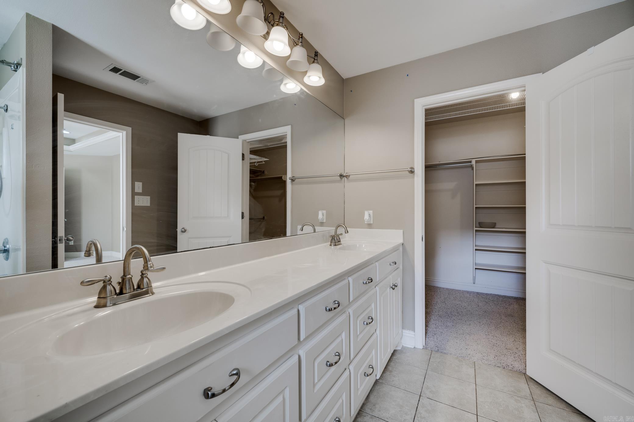 5609 Aviator  Jacksonville, AR