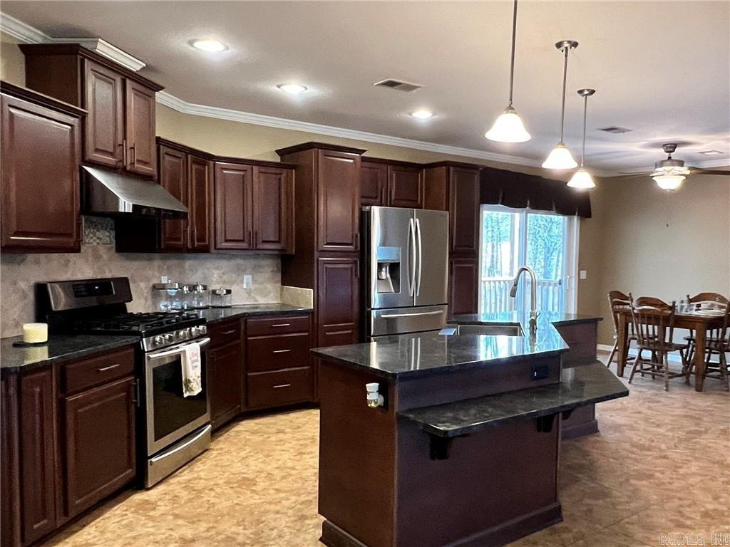 10 Hammond  Greenbrier, AR