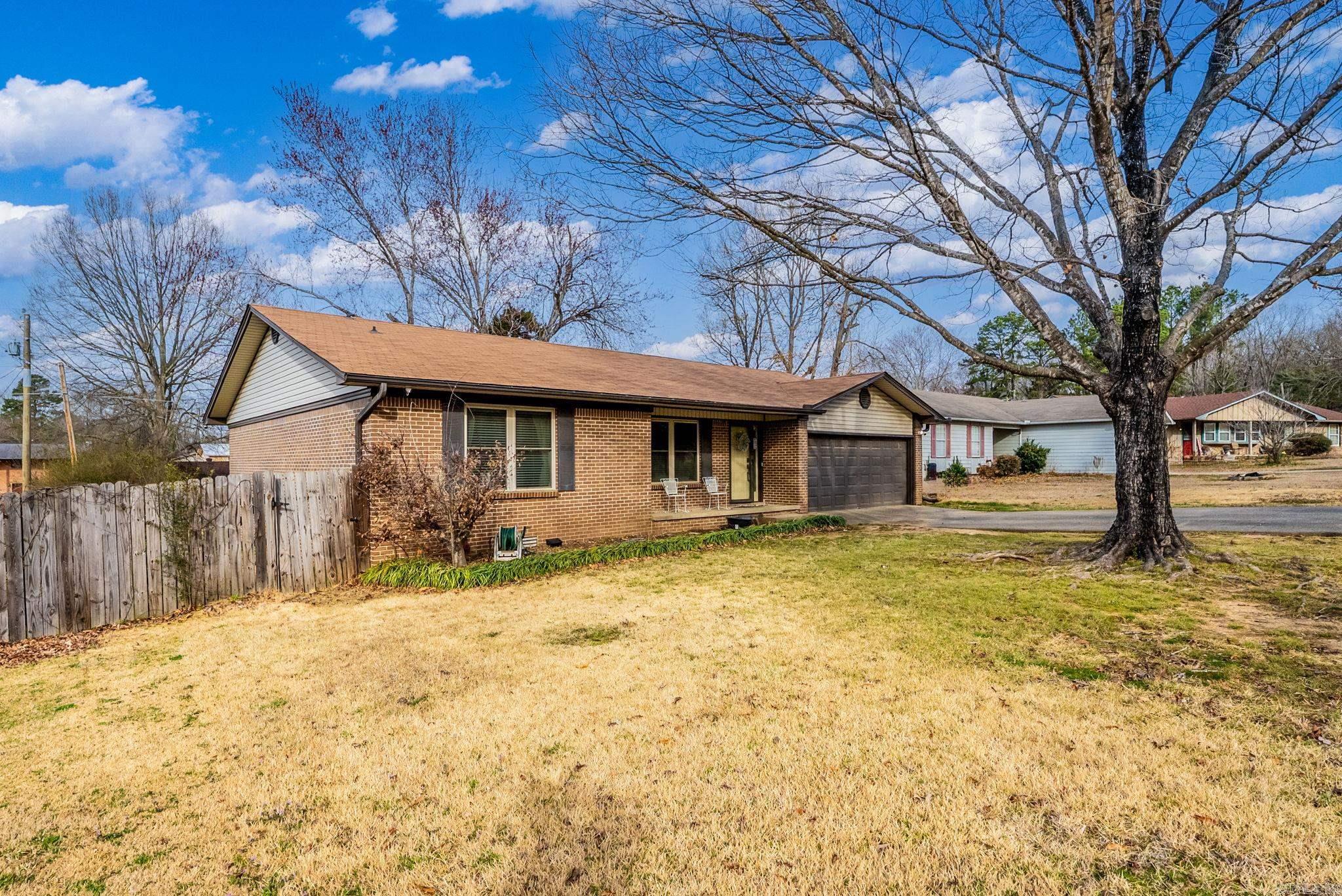 43 Falcon Drive Sherwood, AR 72120
