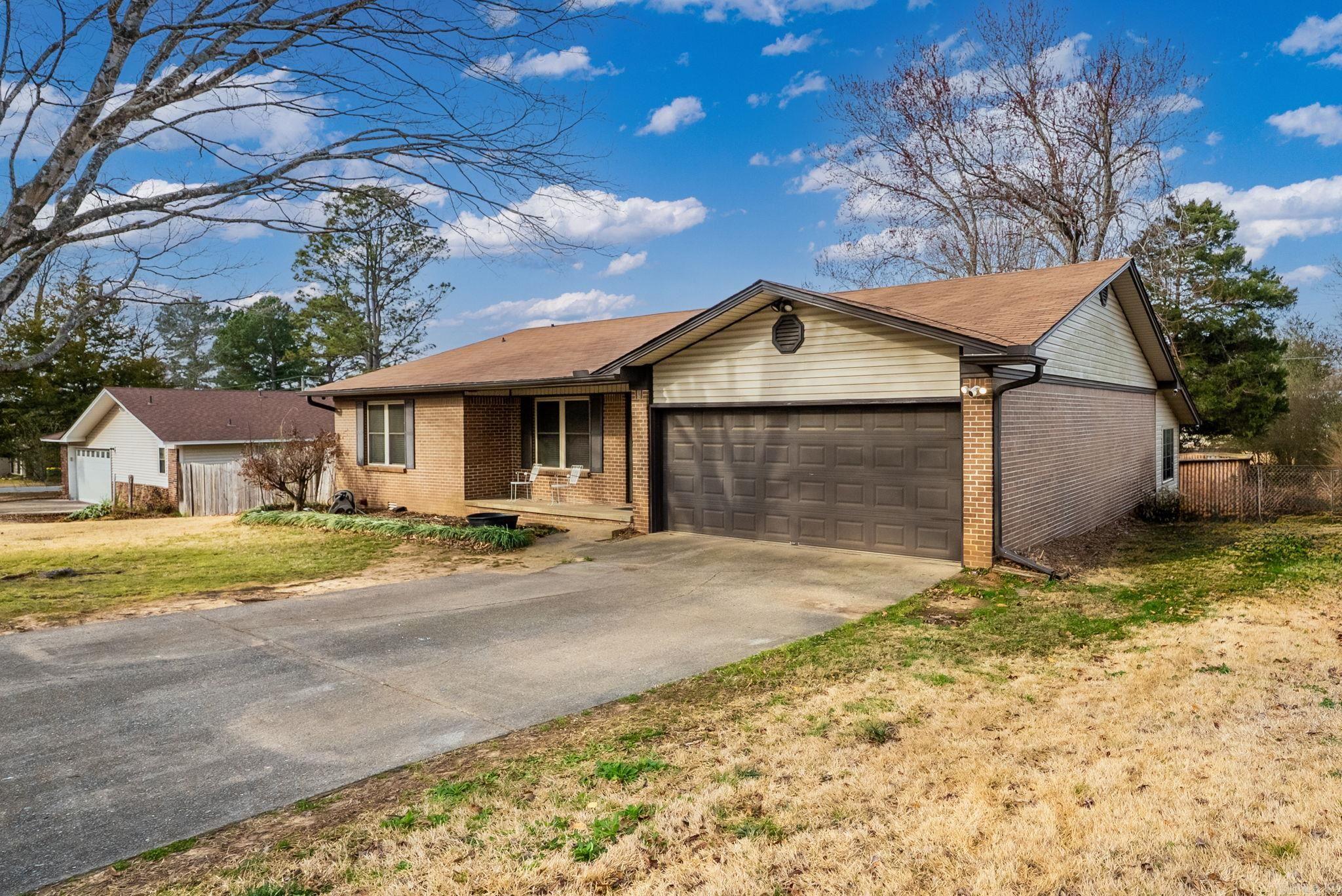 43 Falcon Drive Sherwood, AR 72120