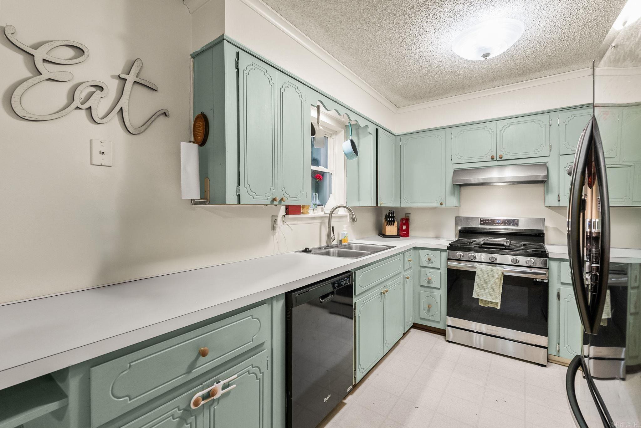 43 Falcon Drive Sherwood, AR 72120