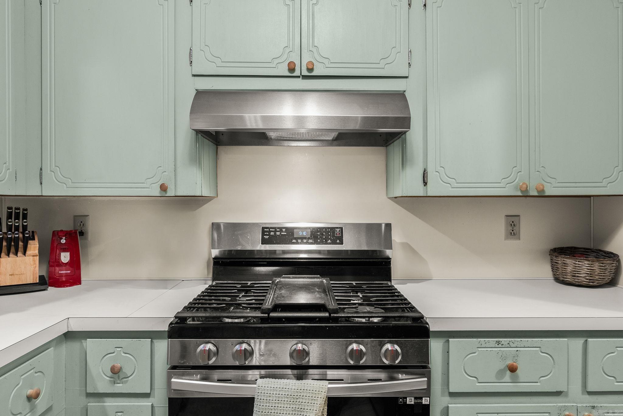 43 Falcon Drive Sherwood, AR 72120