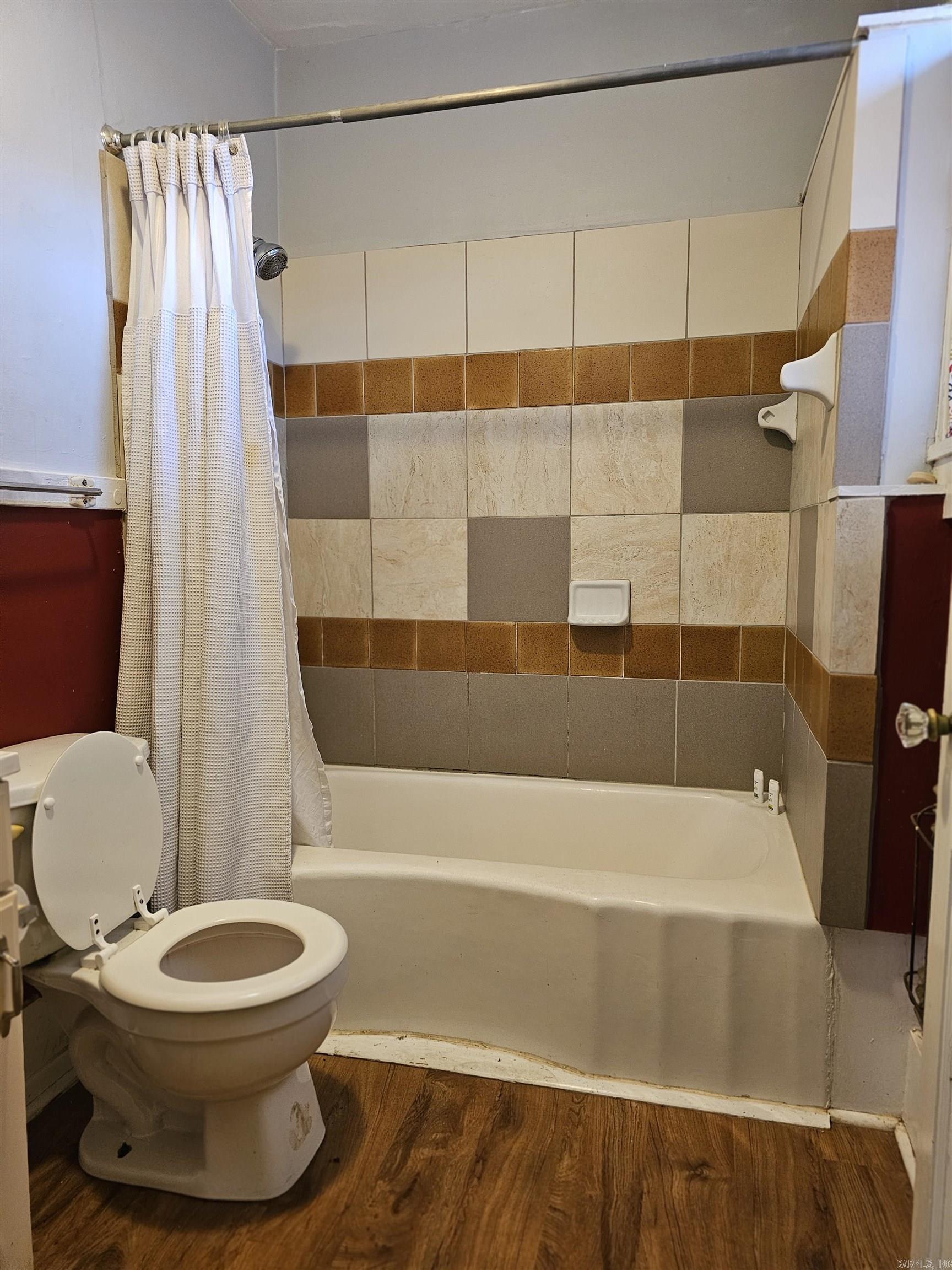 2319 W 18th  Little Rock, AR