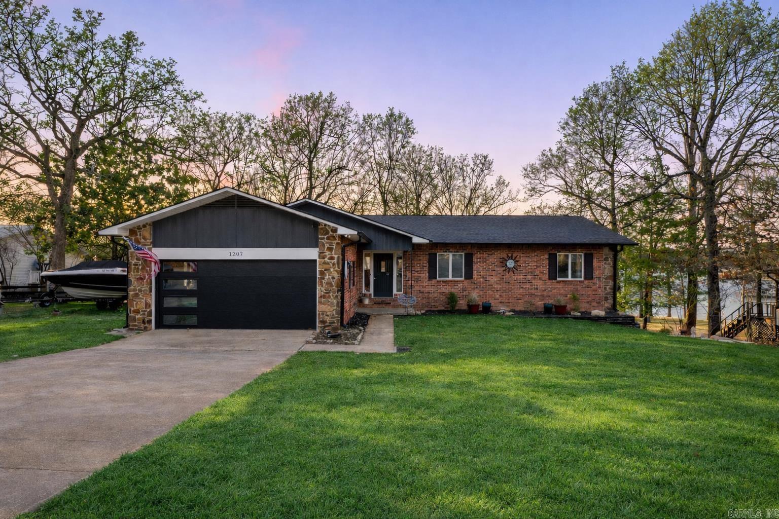 1207 Edgewater Road Horseshoe Bend, AR 72512