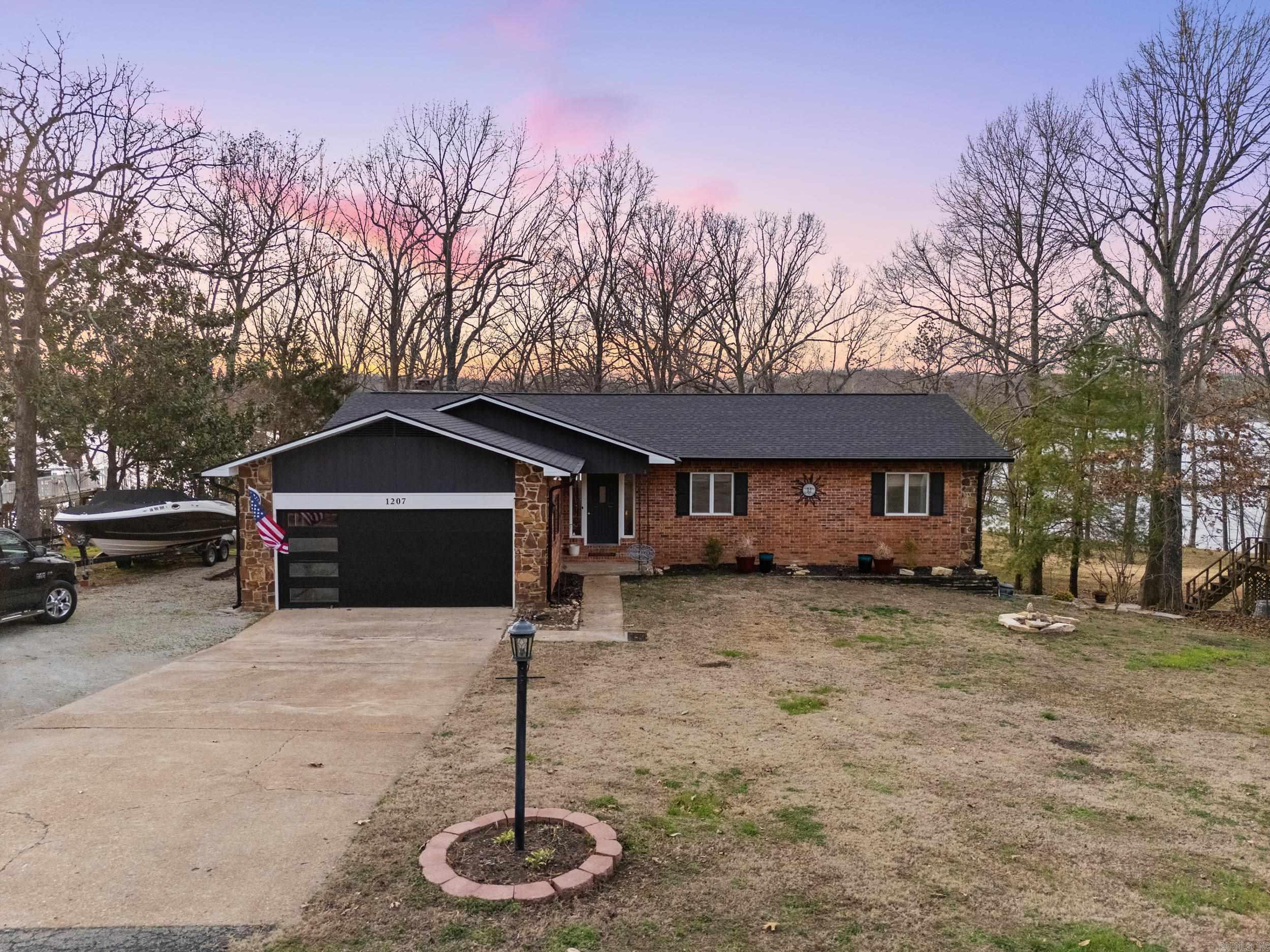 1207 Edgewater  Horseshoe Bend, AR