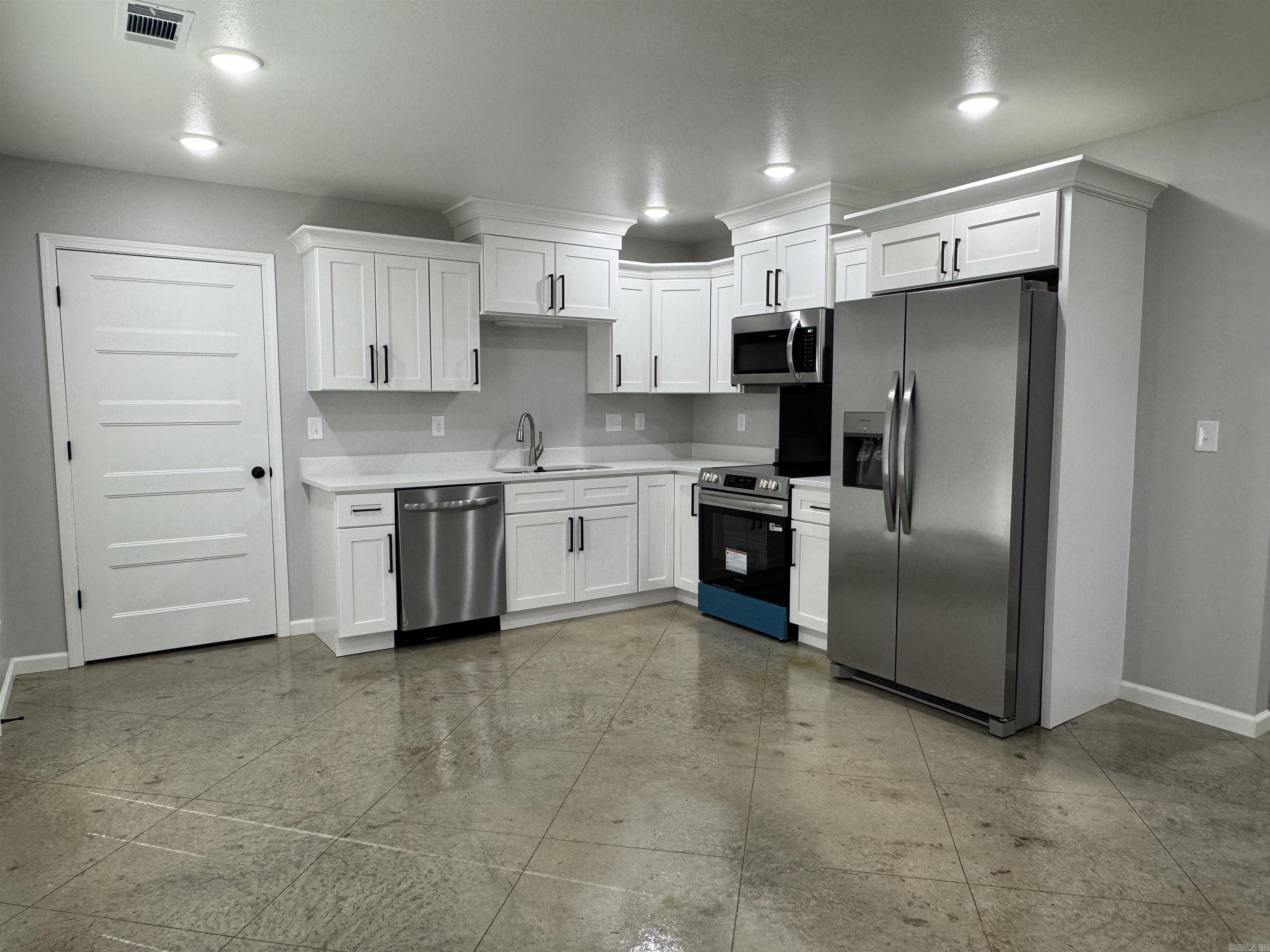 2304 Rector Rd  Paragould, AR