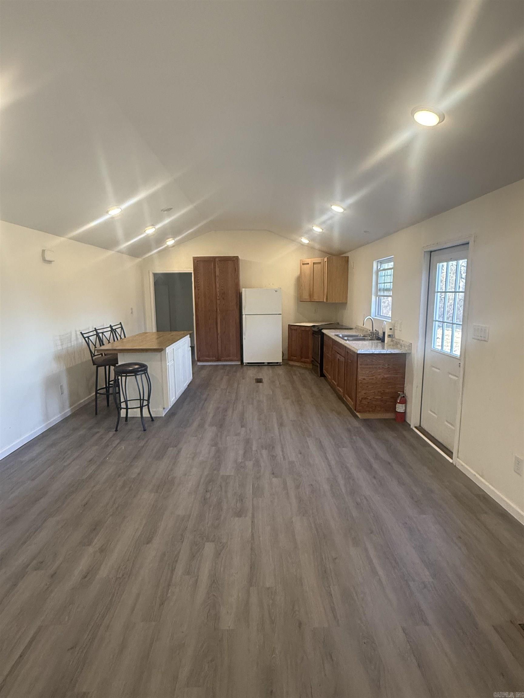 701 Peach  Bismarck, AR