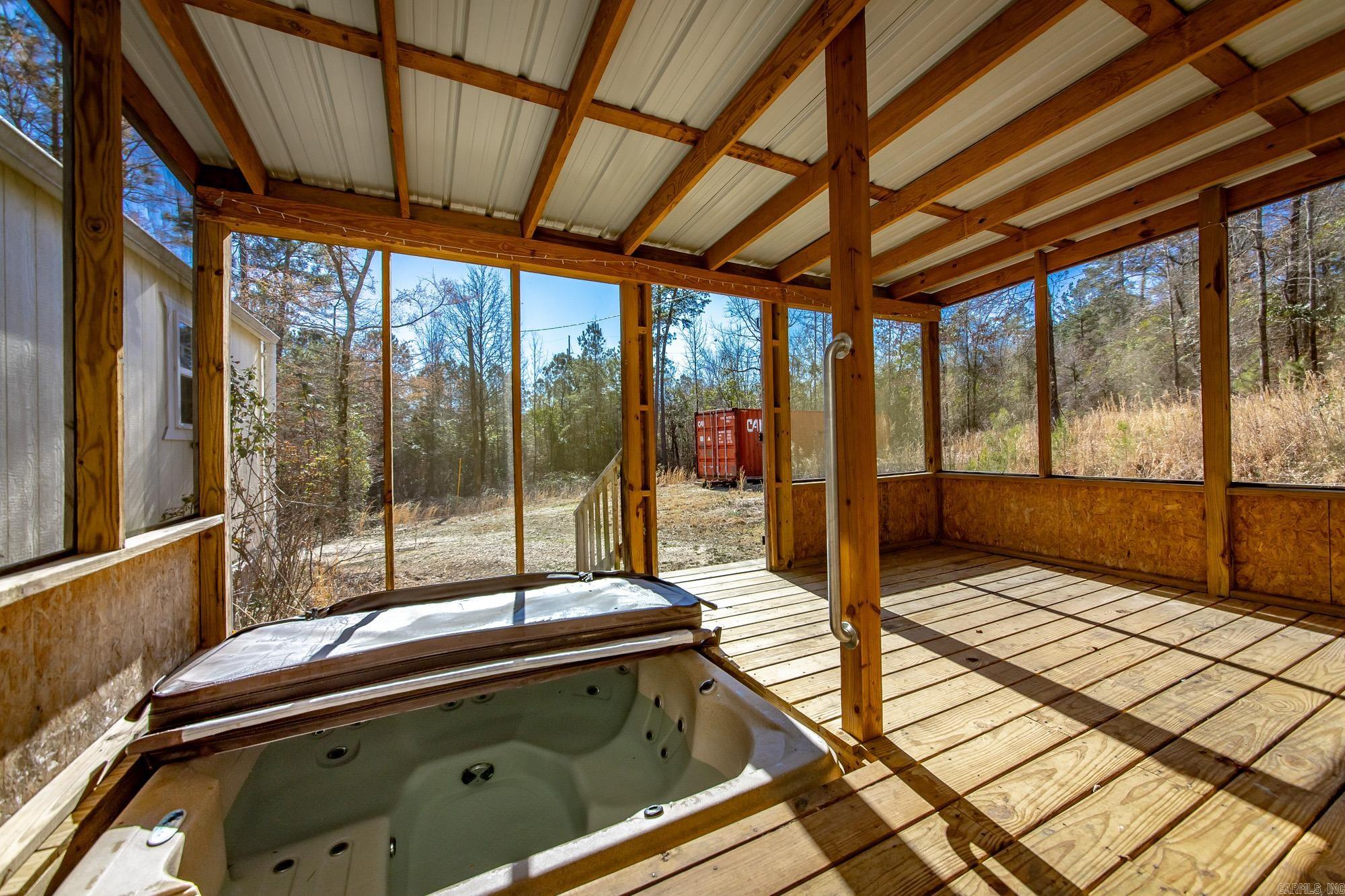 701 Peach Drive Bismarck, AR 71929